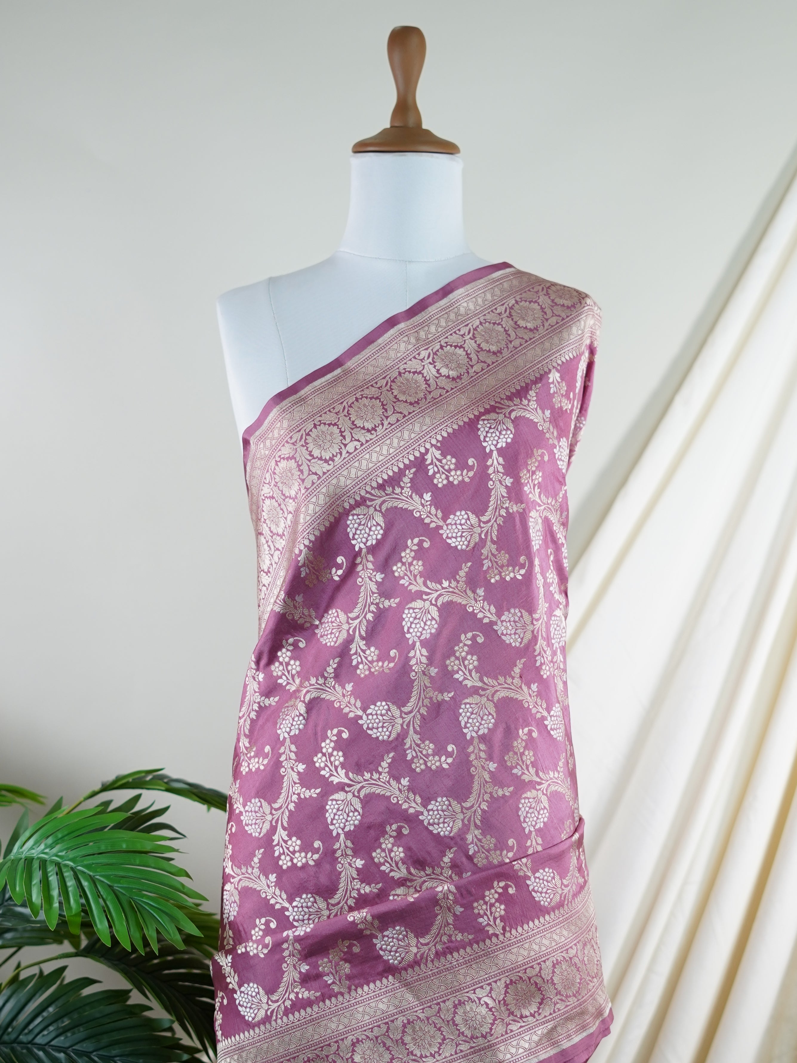 Katan Pink  100% Pure Katan Silk - Manoranjitham Weaves - Handloom Store