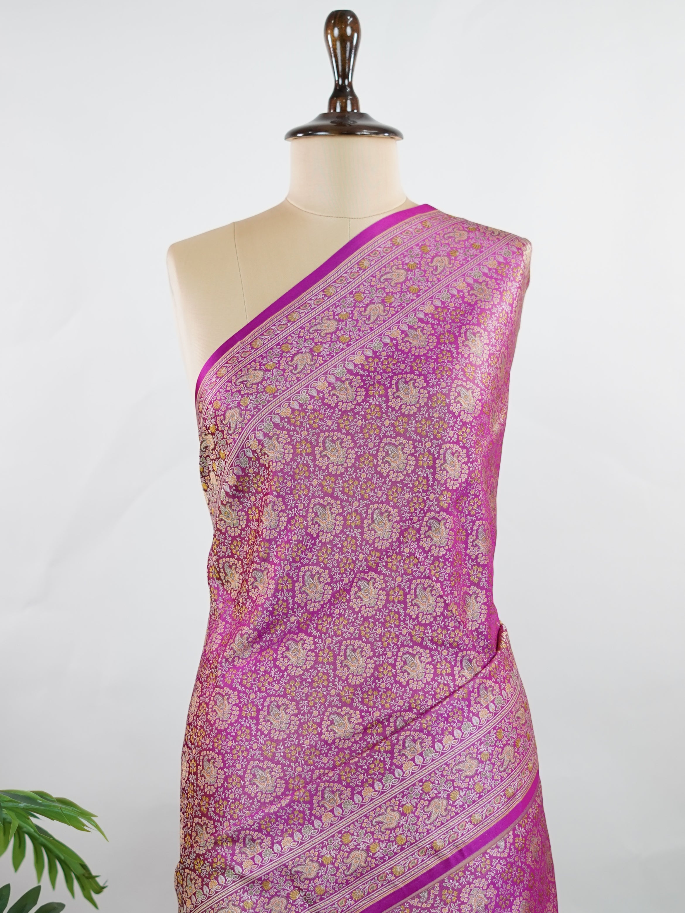 Katan Woven in Varanasi, this semi Mushru saree features the distinctive texture of iktara weave, blending subtle sheen with artisanal charm. Lightweight yet rich in detail, it offers effortless elegance for both traditional events and contemporary celebrations.br
#SemiMushru #IktaraWeave #VaranasiSaree #TexturedElegance #HandloomTradition #Manoranjitham #ManoranjithamStyle Sarvani - Semi Silk Saree | Nan Zari Work | Handwoven - Manoranjitham Weaves - Handloom Store