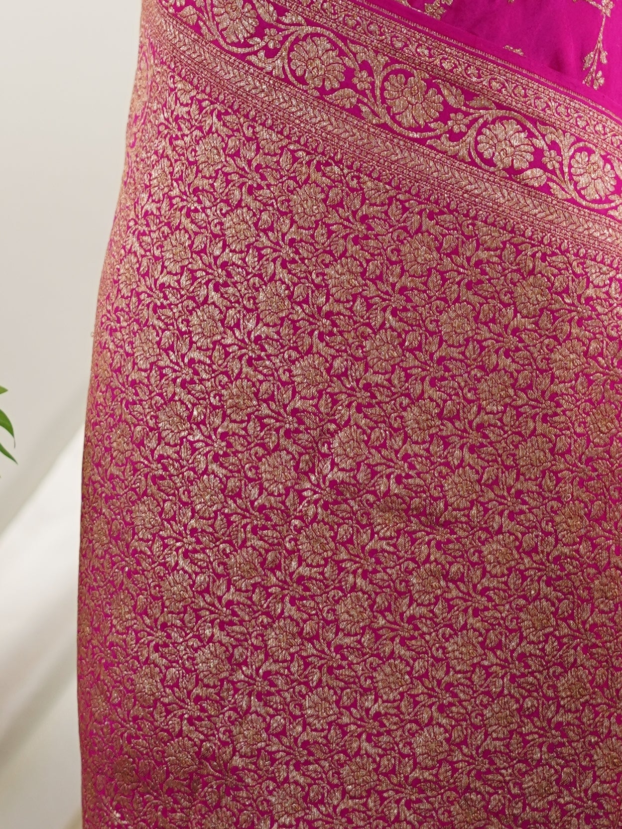 Crepe Pink 100% Pure Crepe - Manoranjitham Weaves - Handloom Store