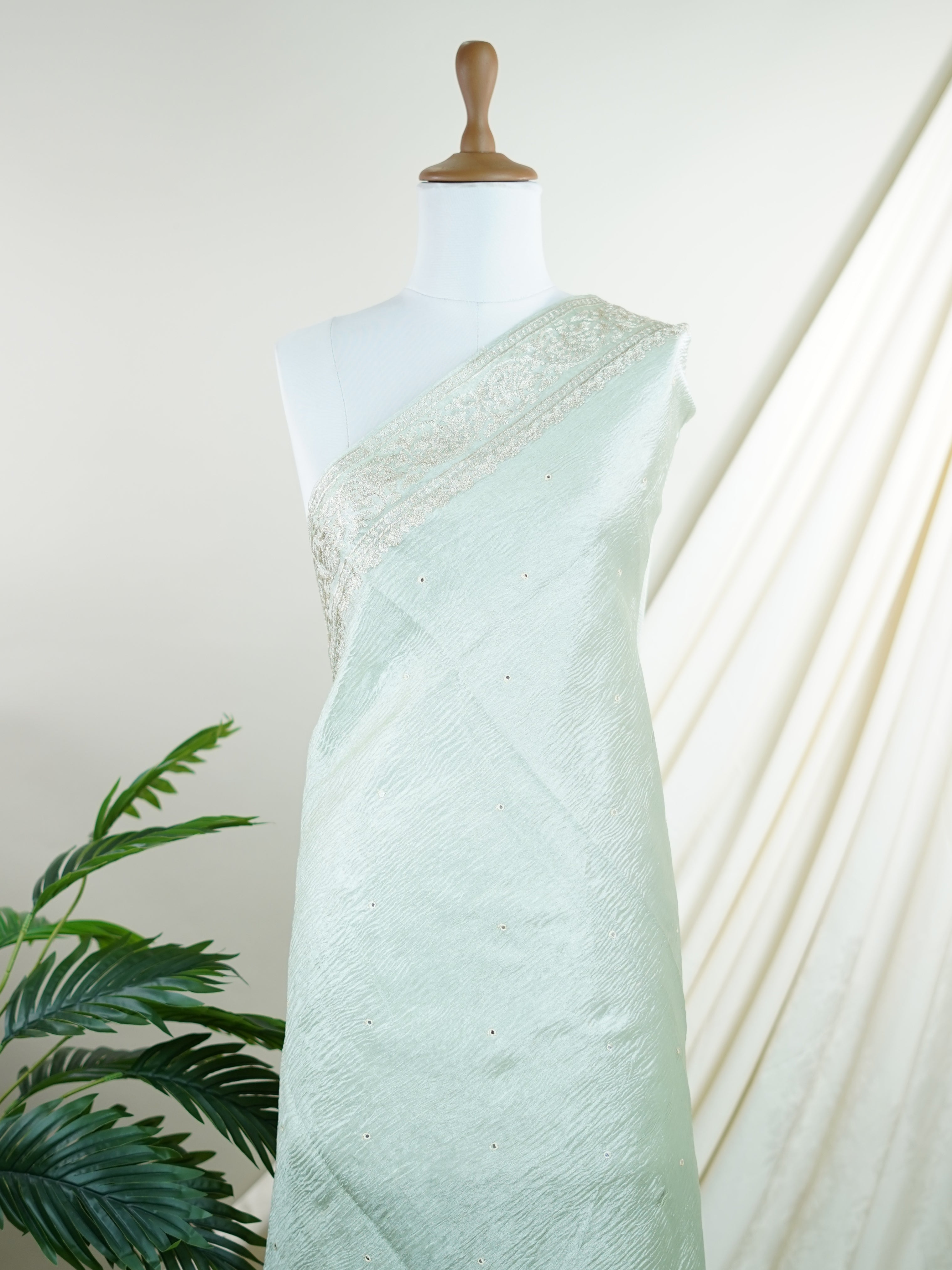 Net Pista Green Semi Crush Tissue - Manoranjitham Weaves - Handloom Store