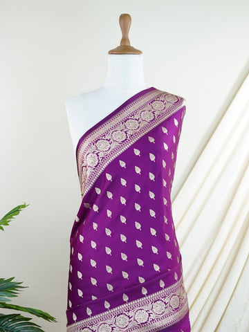 Semi Silk Woven in Varanasi, this Katan semi silk saree features delicate buttis scattered across its smooth, lustrous body. The weave balances tradition and ease, offering the richness of silk with a lighter touch. A graceful choice for both festive mornings and elegant evenings. #KatanSilkSaree #VaranasiWeaves #ButtiBeauty #SemiSilkElegance #HandloomHeritage Abhaya - Semi Silk Saree | Woven Buttas - Manoranjitham Weaves - Handloom Store