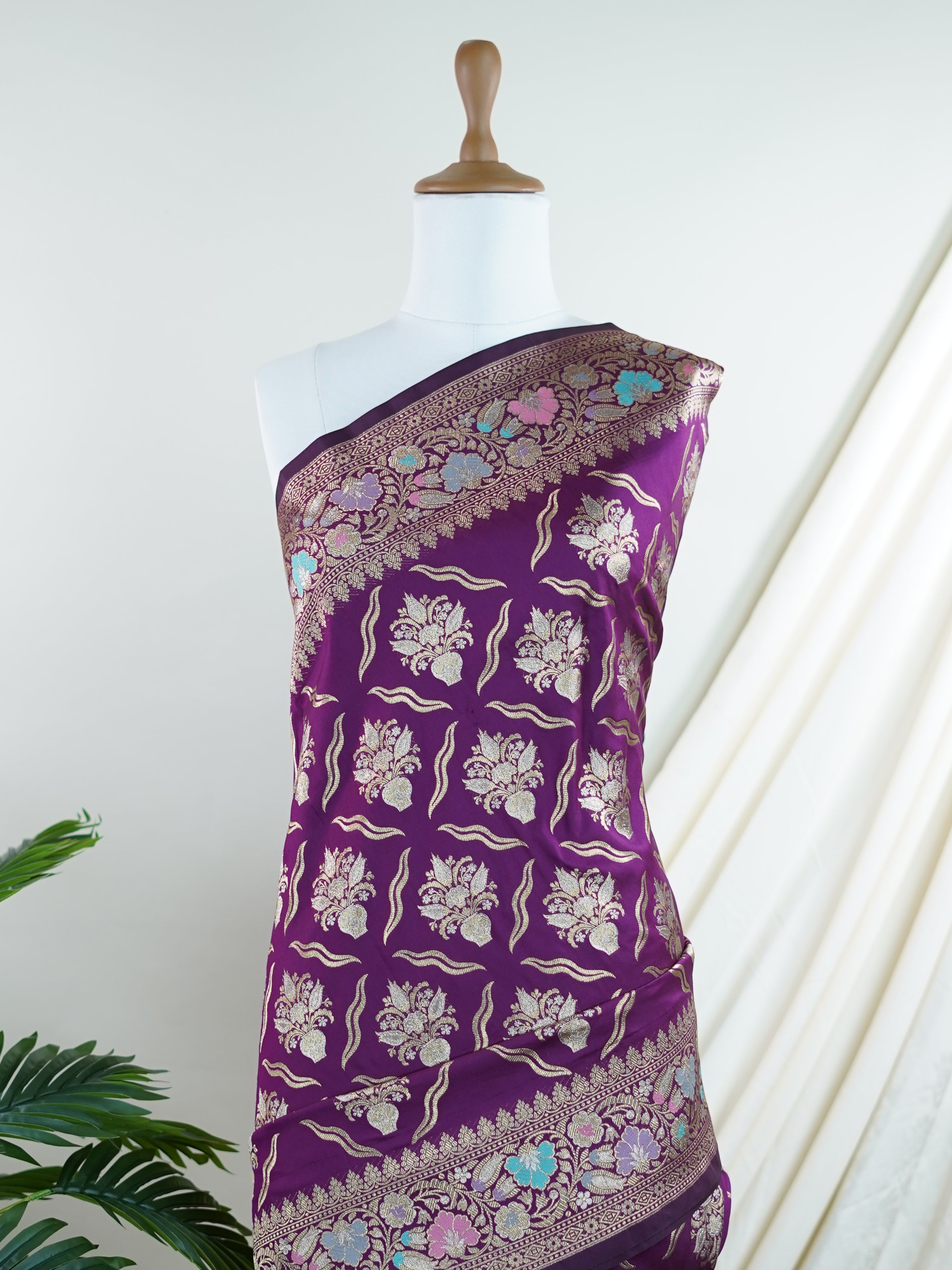 Katan Purple Katan Semi Silk - Manoranjitham Weaves - Handloom Store