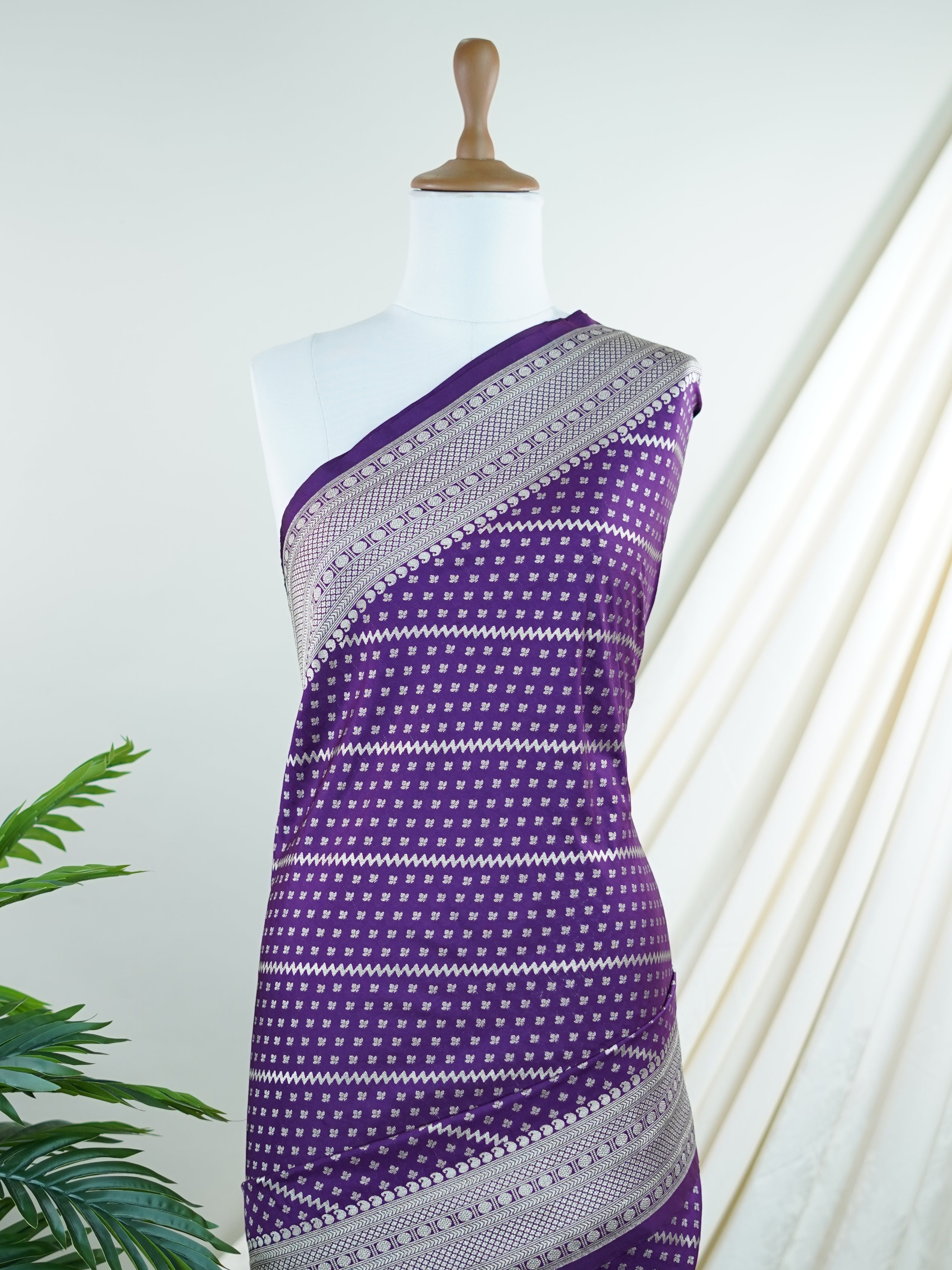 Katan Purple Katan Semi Silk - Manoranjitham Weaves - Handloom Store