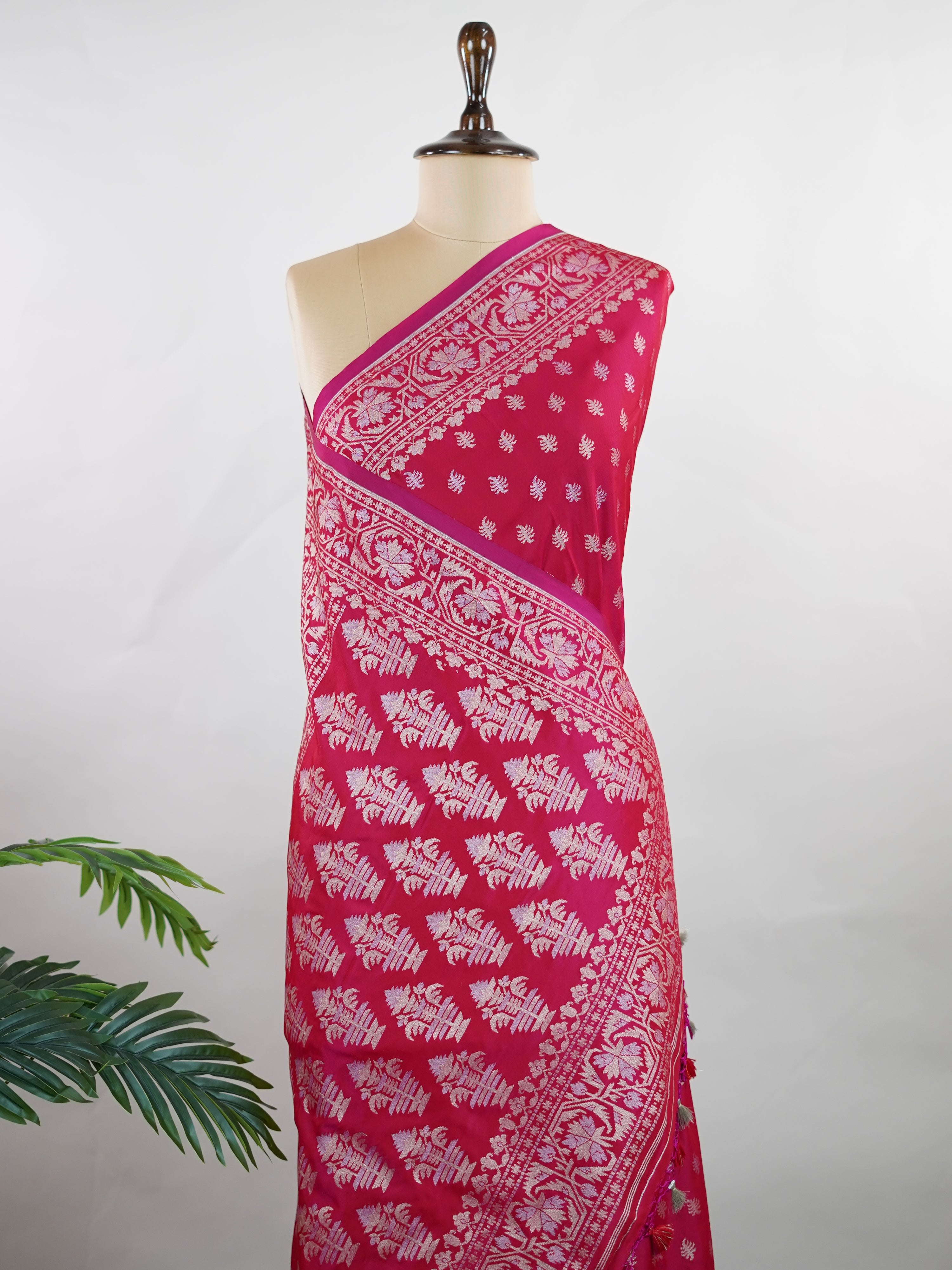 Katan Woven in Varanasi, this Katan semi silk saree features delicate buttis scattered across its smooth, lustrous body. The weave balances tradition and ease, offering the richness of silk with a lighter touch. A graceful choice for both festive mornings and elegant evenings. #KatanSilkSaree #VaranasiWeaves #ButtiBeauty #SemiSilkElegance #HandloomHeritage Aishwarya - Semi Silk Saree | Woven Buttas - Manoranjitham Weaves - Handloom Store