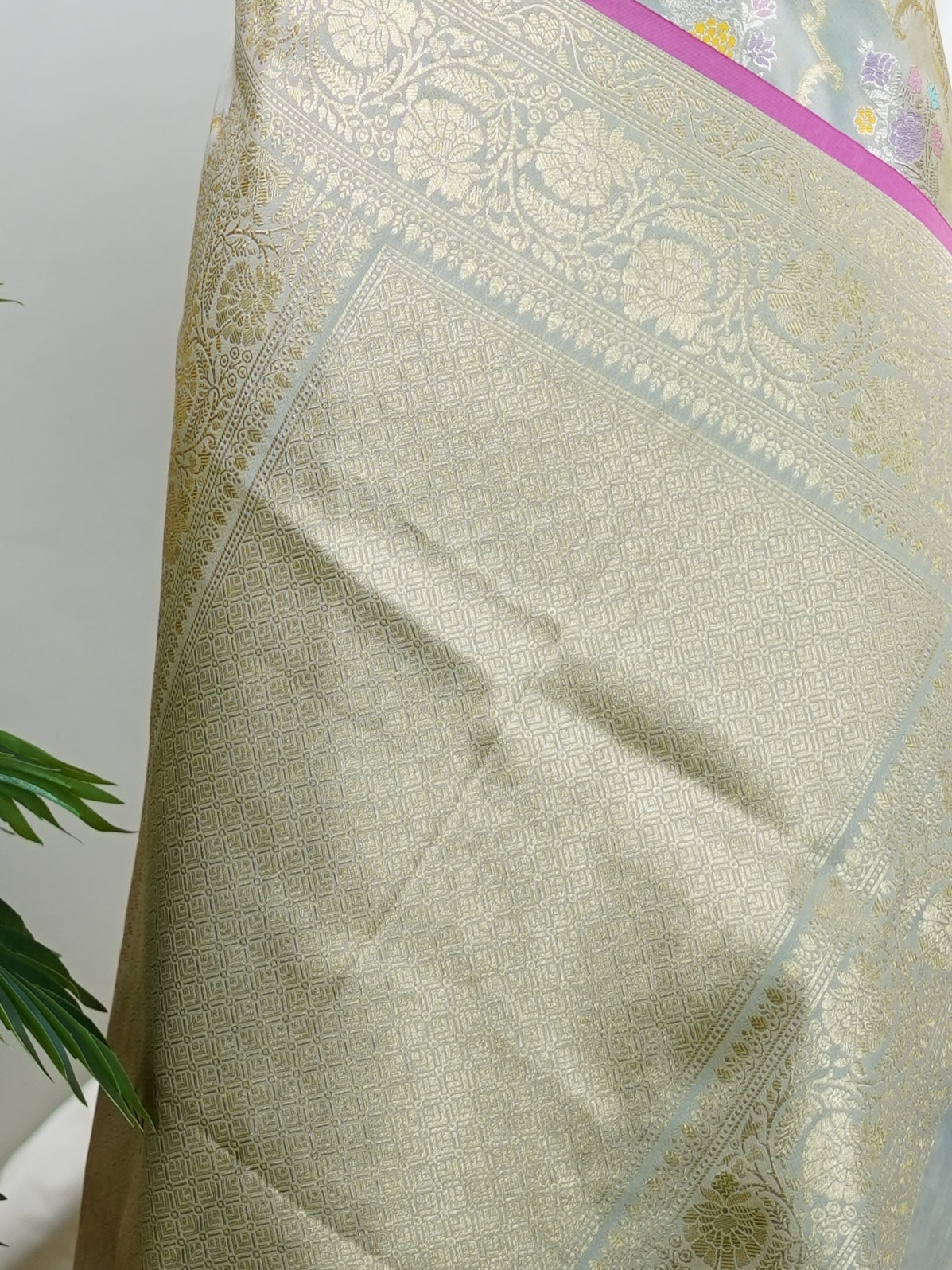 Katan Grey Katan Semi Silk - Manoranjitham Weaves - Handloom Store