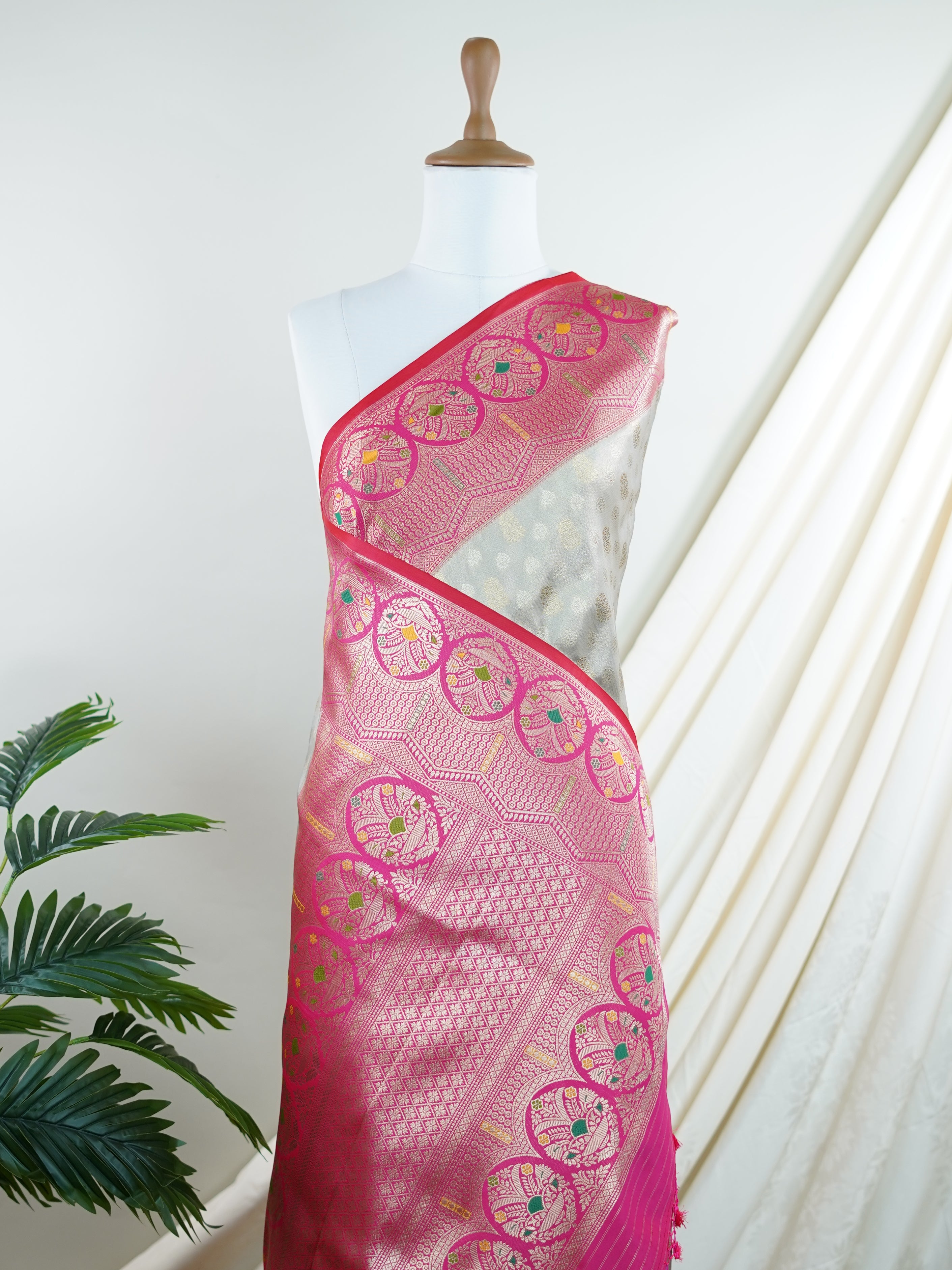 Katan Grey Katan Semi Silk - Manoranjitham Weaves - Handloom Store