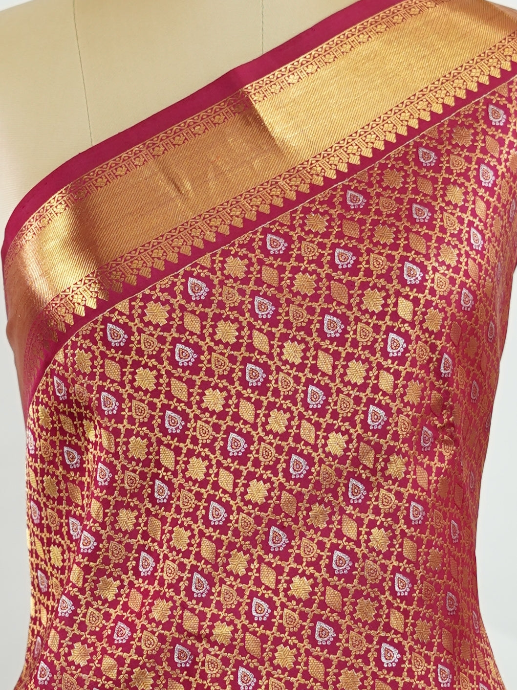 Kanchipuram Silk This red Kanchipuram silk saree is woven from 100% pure silk with gold and silver zari buttas. The golden shimmer adds a touch of tradition and elegance. Soft, rich, and timeless — perfect for weddings and festive occasions. A classic treasure from Kanchipuram's handloom legacy.             #ManoranjithamSilks #KanjivaramHandloom #PureSilkSaree #BridalElegance #TimelessTradition Bhairavia - Manoranjitham Weaves - Handloom Store