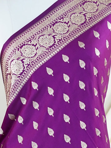 Semi Silk Woven in Varanasi, this Katan semi silk saree features delicate buttis scattered across its smooth, lustrous body. The weave balances tradition and ease, offering the richness of silk with a lighter touch. A graceful choice for both festive mornings and elegant evenings. #KatanSilkSaree #VaranasiWeaves #ButtiBeauty #SemiSilkElegance #HandloomHeritage Abhaya - Semi Silk Saree | Woven Buttas - Manoranjitham Weaves - Handloom Store