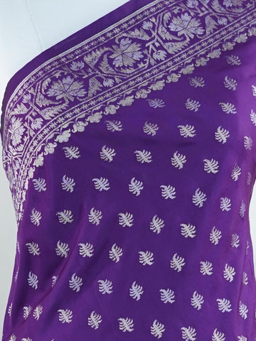 Katan Woven in Varanasi, this Katan semi silk saree features delicate buttis scattered across its smooth, lustrous body. The weave balances tradition and ease, offering the richness of silk with a lighter touch. A graceful choice for both festive mornings and elegant evenings. #KatanSilkSaree #VaranasiWeaves #ButtiBeauty #SemiSilkElegance #HandloomHeritage Akhila - Semi Silk Saree | Woven Buttas - Manoranjitham Weaves - Handloom Store