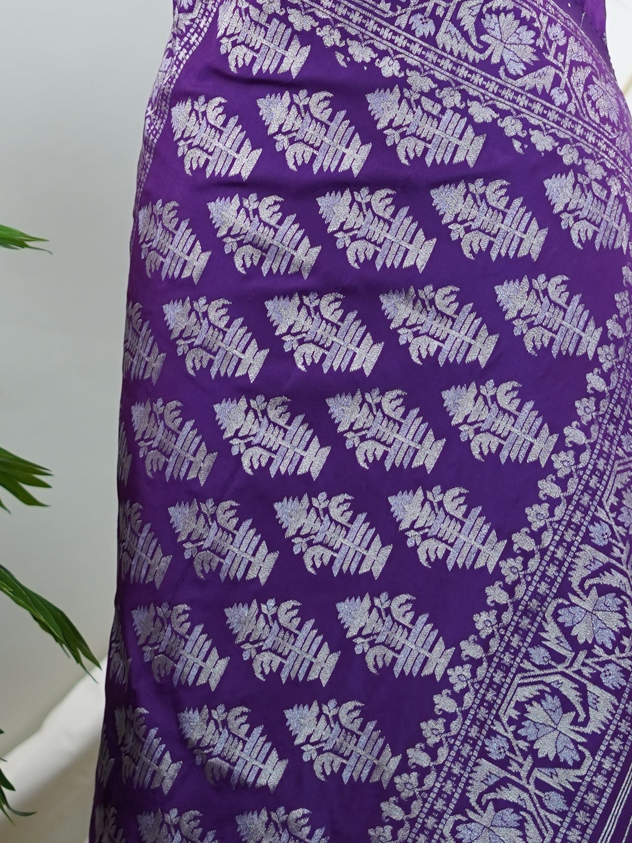 Katan Violet Katan Semi Silk - Manoranjitham Weaves - Handloom Store