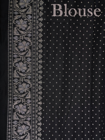 Katan Woven in Varanasi, this Katan semi silk saree features delicate buttis scattered across its smooth, lustrous body. The weave balances tradition and ease, offering the richness of silk with a lighter touch. A graceful choice for both festive mornings and elegant evenings. #KatanSilkSaree #VaranasiWeaves #ButtiBeauty #SemiSilkElegance #HandloomHeritage Amala - Semi Silk Saree | Woven Buttas - Manoranjitham Weaves - Handloom Store