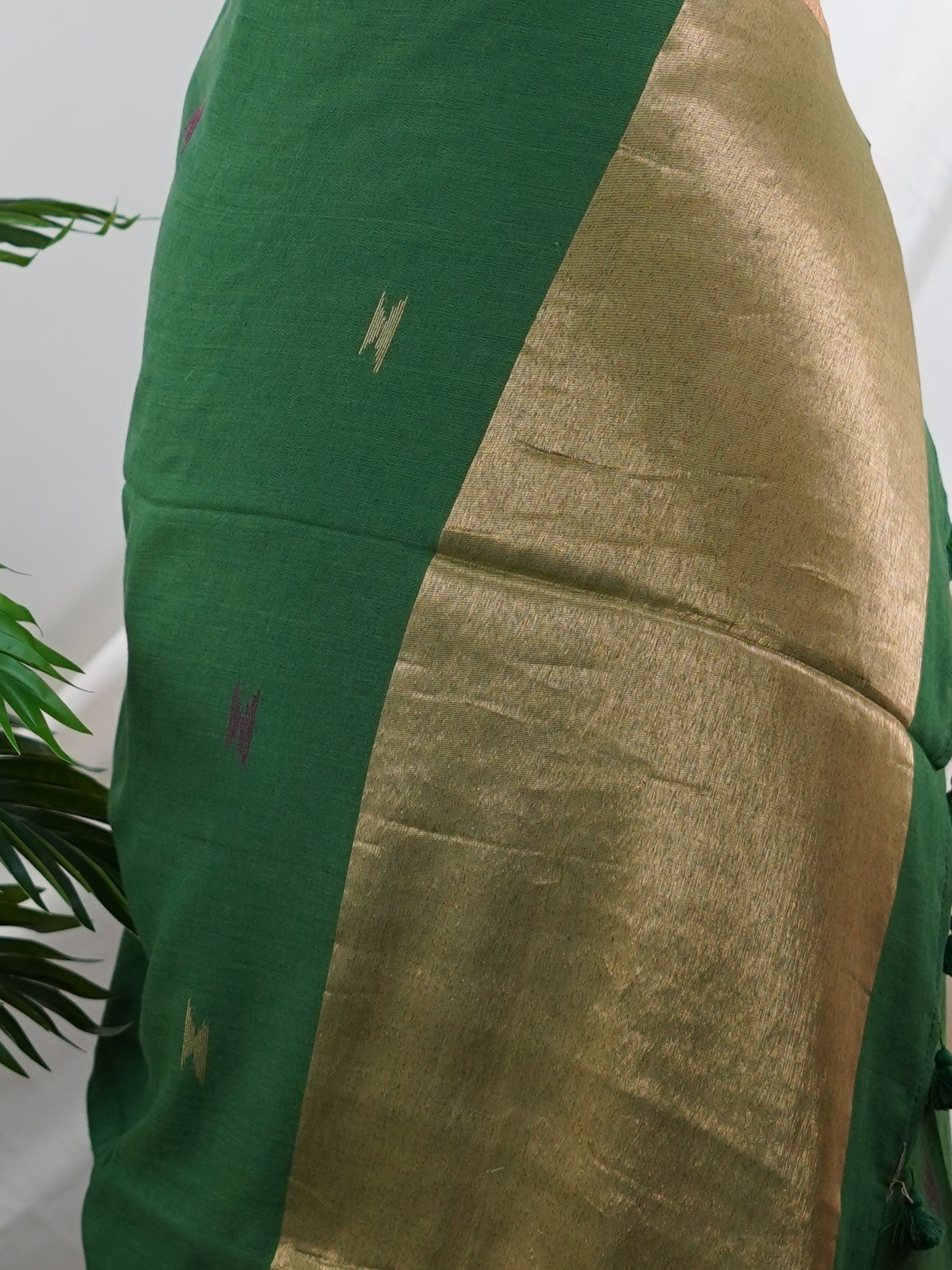 Cotton Green 100% Pure Cotton - Manoranjitham Weaves - Handloom Store