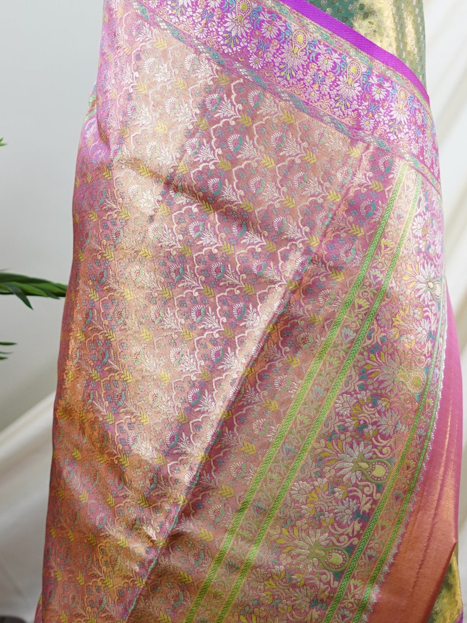 Kanchipuram Silk Mint Green 100% Pure Silk  - Manoranjitham Weaves - Handloom Store