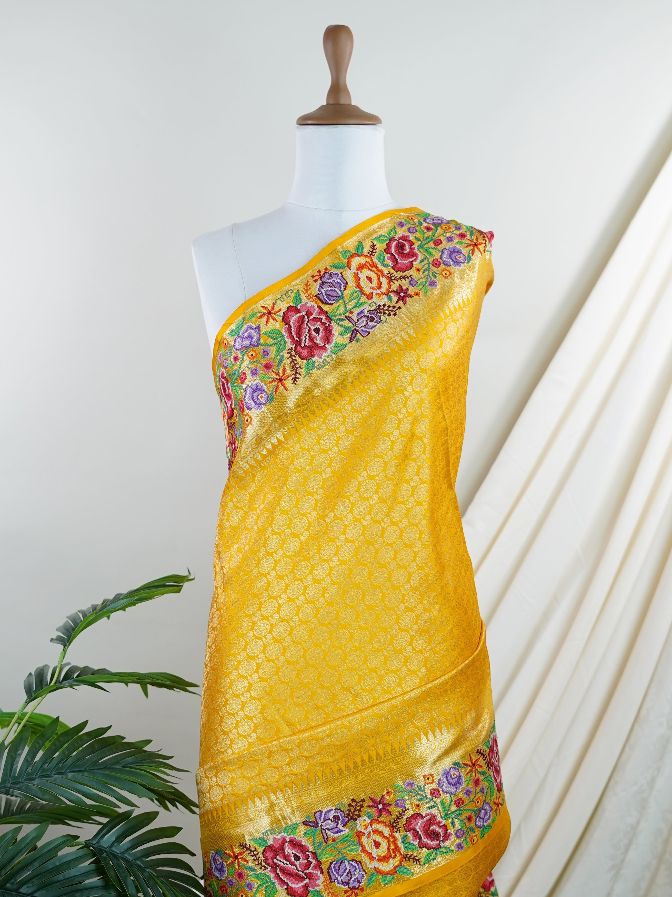Kanchipuram Silk Mustard 100% Pure Silk  - Manoranjitham Weaves - Handloom Store