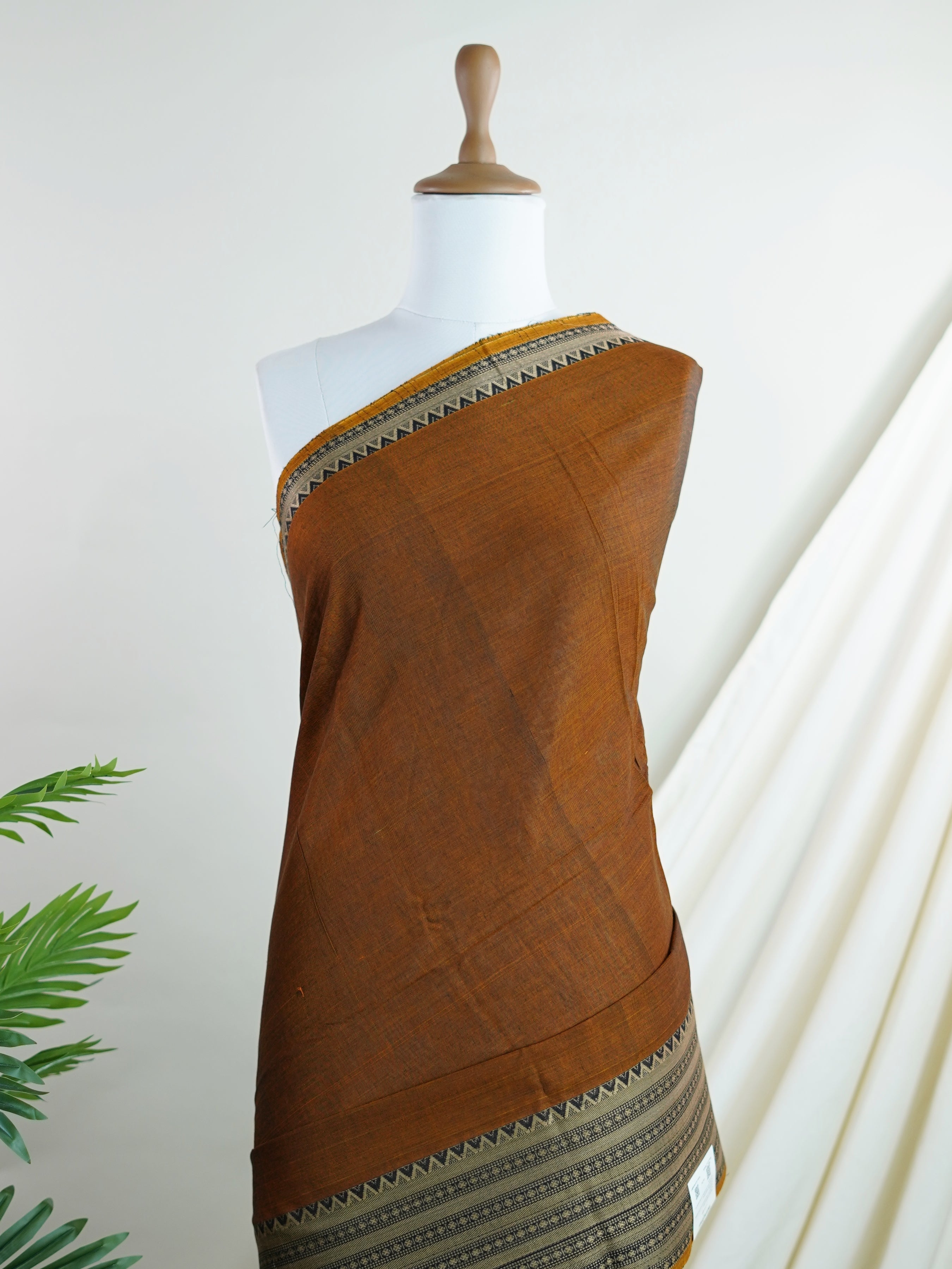 Narayanpet  100% Handspun Cotton - Manoranjitham Weaves - Handloom Store