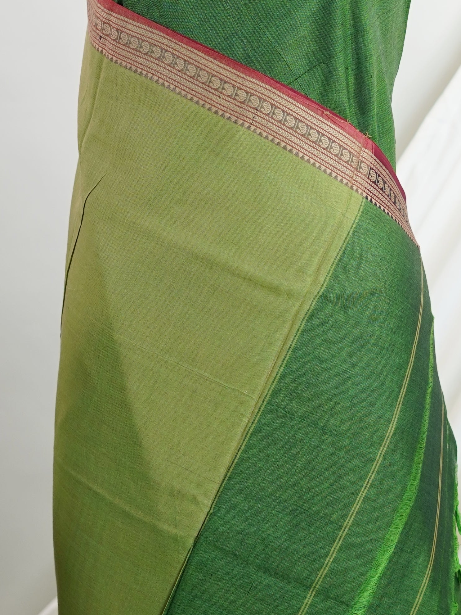 Narayanpet  100% Handspun Cotton - Manoranjitham Weaves - Handloom Store
