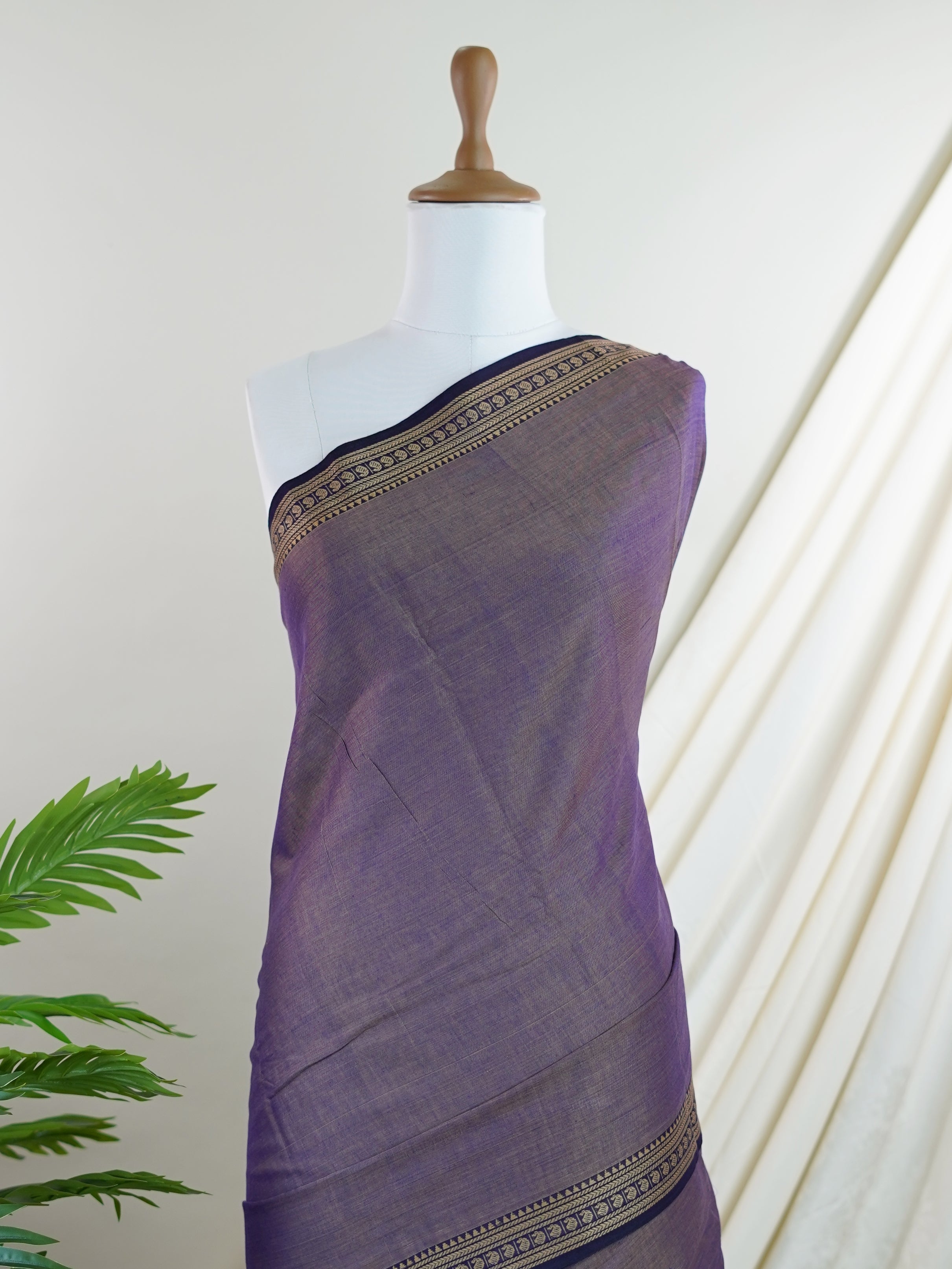 Narayanpet  100% Handspun Cotton - Manoranjitham Weaves - Handloom Store