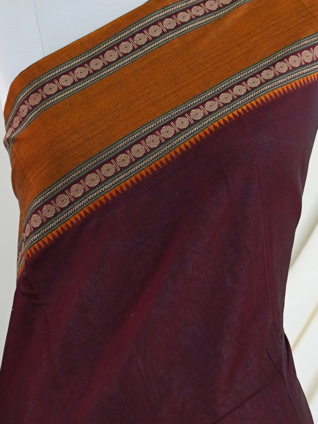 Narayanpet  100% Handspun Cotton - Manoranjitham Weaves - Handloom Store