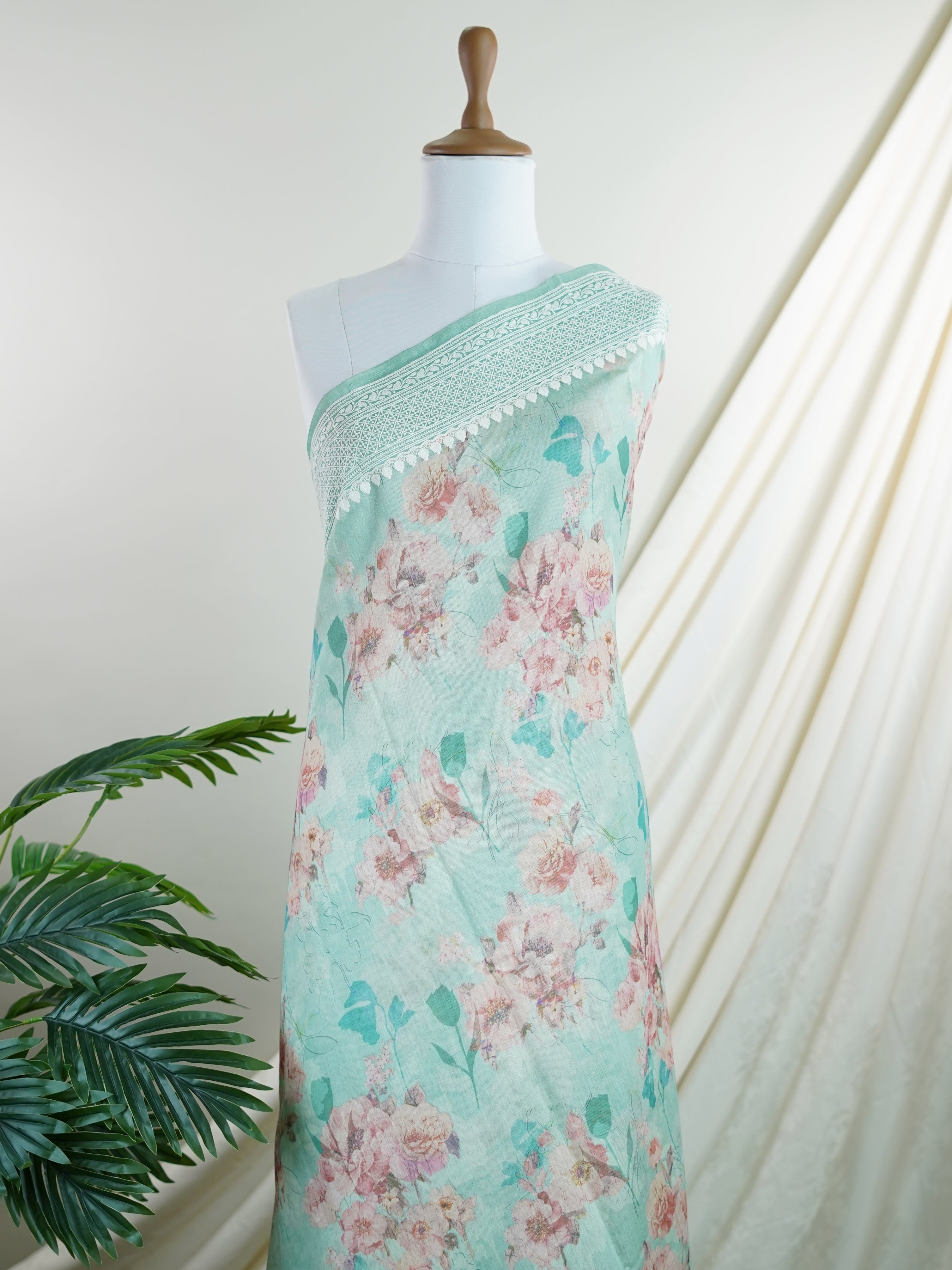 Tussars Green Semi Tussar - Manoranjitham Weaves - Handloom Store