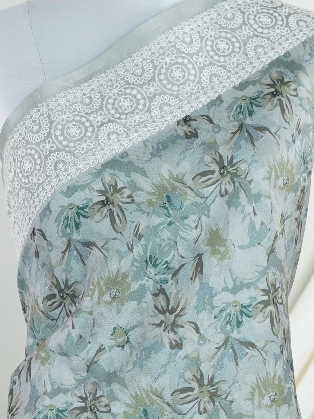 Tussars Green Semi Tussar - Manoranjitham Weaves - Handloom Store