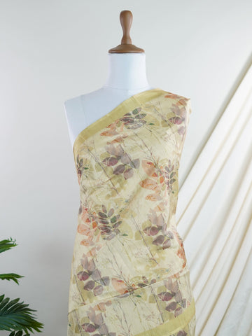Tussars Shades of green and olive blend seamlessly over soft semi tussar silk.br
Digitally printed patterns bring a modern touch to this Varanasi weave.br
Lightweight, lustrous, and ideal for effortless day-to-evening transitions.br
#SemiTussarSaree #DigitalPrintElegance #VaranasiCraftsmanship Sharada - Semi Silk Saree | Digital Print - Manoranjitham Weaves - Handloom Store