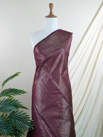 Tussars A rich maroon semi tussar saree adorned with striking gold geometric patterns.br
Crafted in Varanasi, it offers a lustrous drape with a modern design edge.br
Perfect for evening events, cultural functions, or statement festive wear.br
#SemiTussarWeaves #GeometricSaree #VaranasiElegance Jayanthi - Semi Silk Saree | Nan Zari Work | Handwoven - Manoranjitham Weaves - Handloom Store