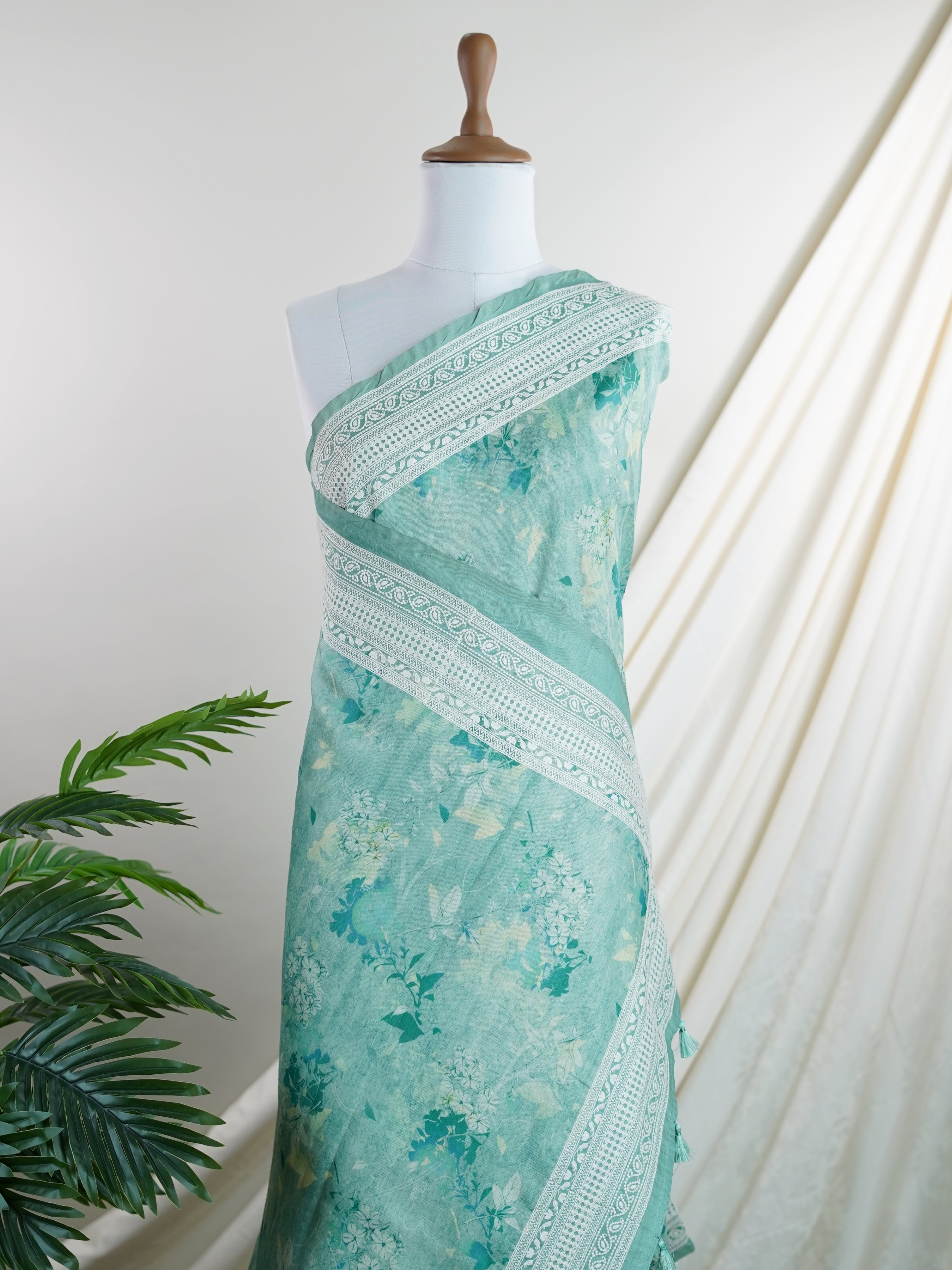 Semi Silk  Fancy - Manoranjitham Weaves - Handloom Store