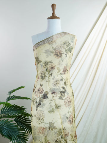 Kota This Kota silk saree, adorned in Yellow and detailed with nan weaving, reflects the grandeur of Maharashtra. The timeless Handwork motifs enhance its bridal charm. A perfect blend of luxury and tradition, it is designed for those who appreciate fine craftsmanship. Patdeepa - Manoranjitham Weaves - Handloom Store