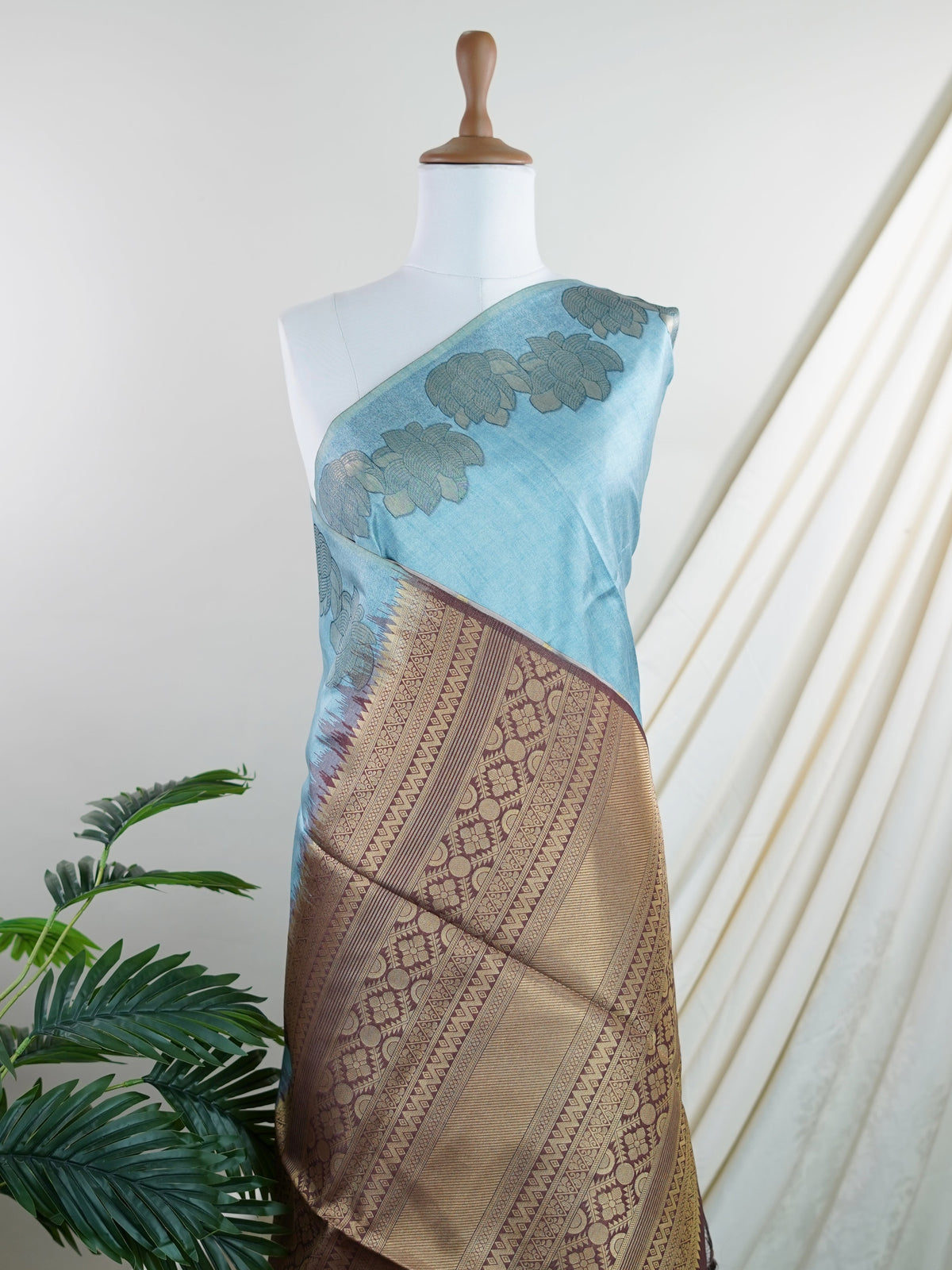 Fancy Blue Fancy - Manoranjitham Weaves - Handloom Store