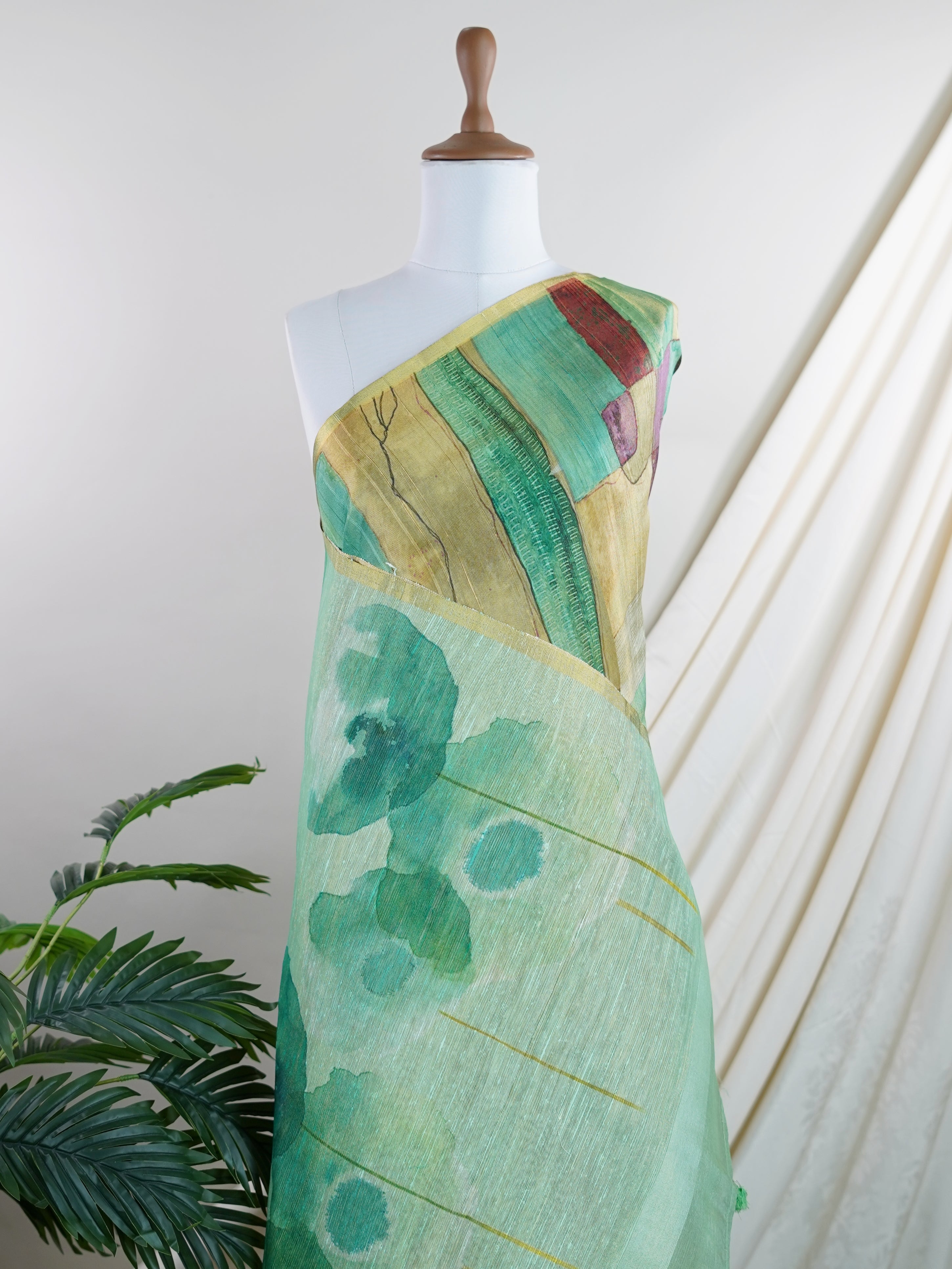 Tissue Green Semi Linen Tissue - Manoranjitham Weaves - Handloom Store