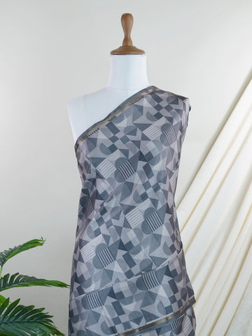 Katan This Semi Silk saree in soft cream blends delicate embroidery with digital print for a graceful finish. With no zari, its beauty lies in subtle textures and intricate detailing. Woven in Varanasi, it offers comfort with a refined aesthetic. A perfect pick for understated elegance. #SemiSilk #CreamElegance #EmbroideryDetails #VaranasiWeaves #ManoranjithamSarees Semi Tussar - Manoranjitham Weaves - Handloom Store