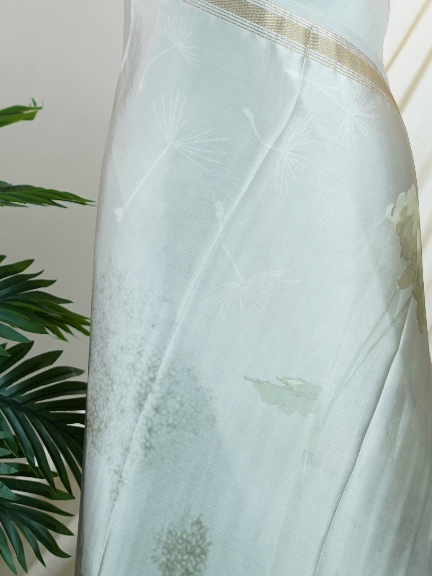 Mushru Light Green Semi Mushru - Manoranjitham Weaves - Handloom Store