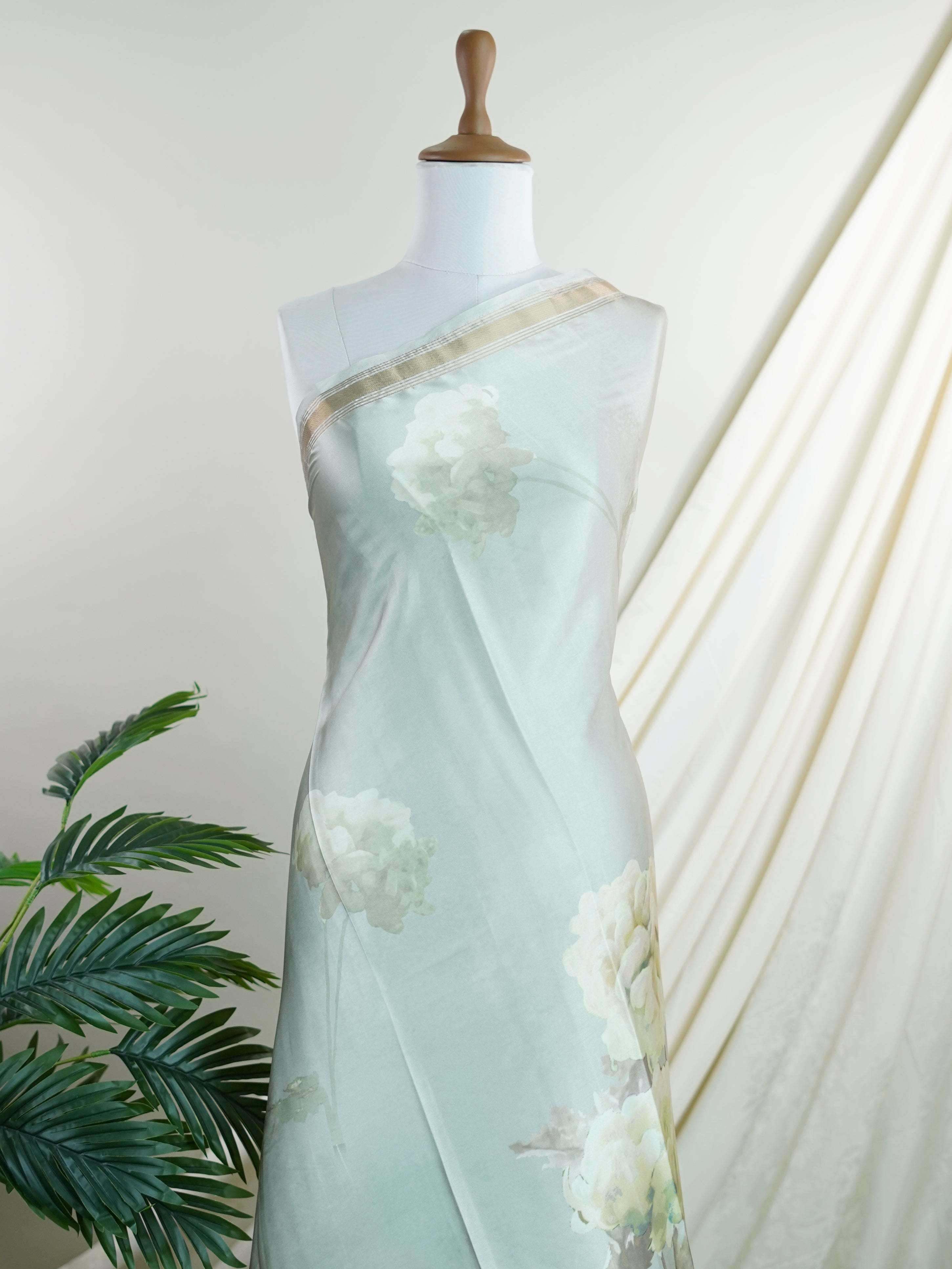 Mushru Light Green Semi Mushru - Manoranjitham Weaves - Handloom Store