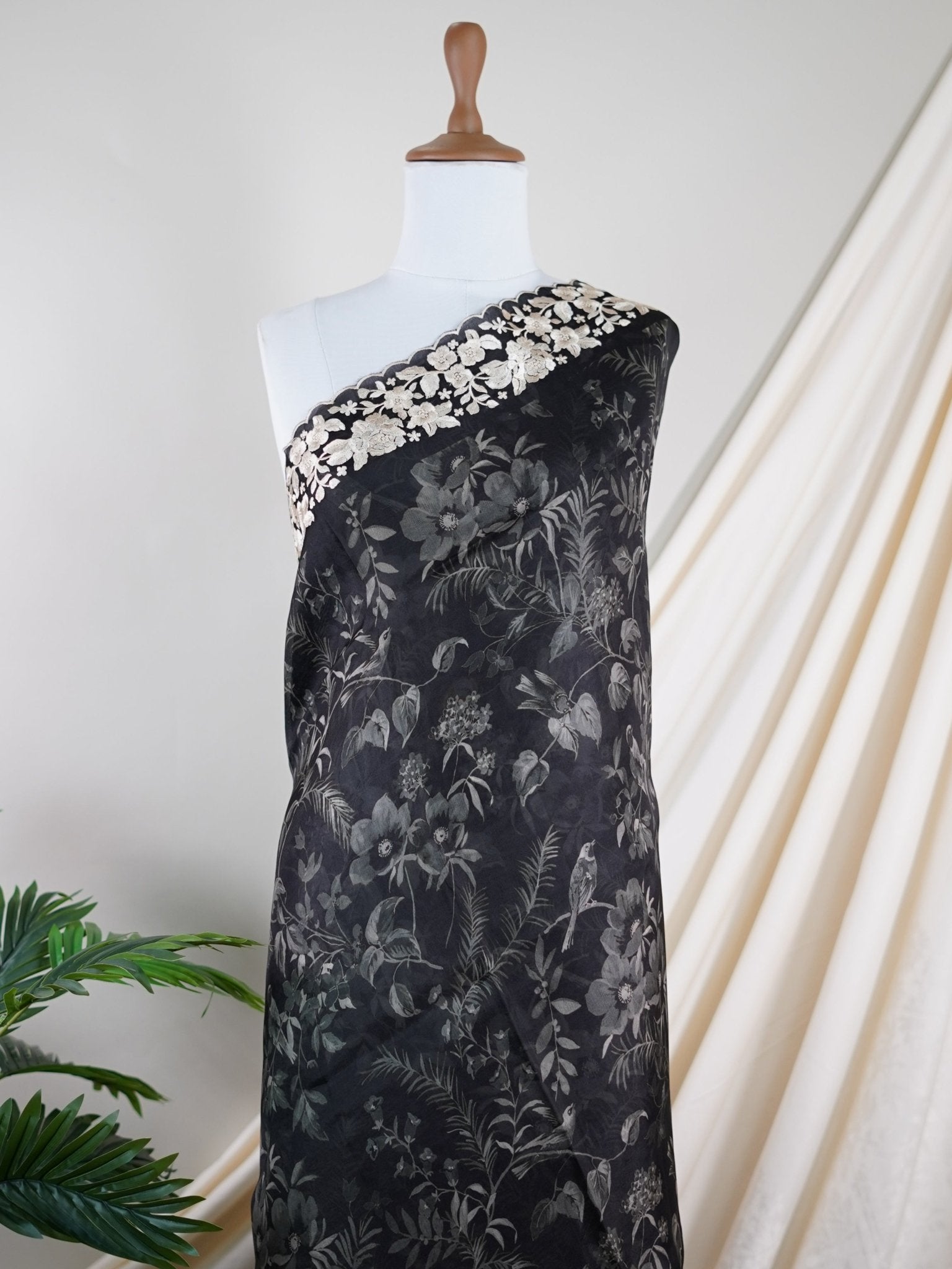 Tussar Black Organza - Manoranjitham Weaves - Handloom Store