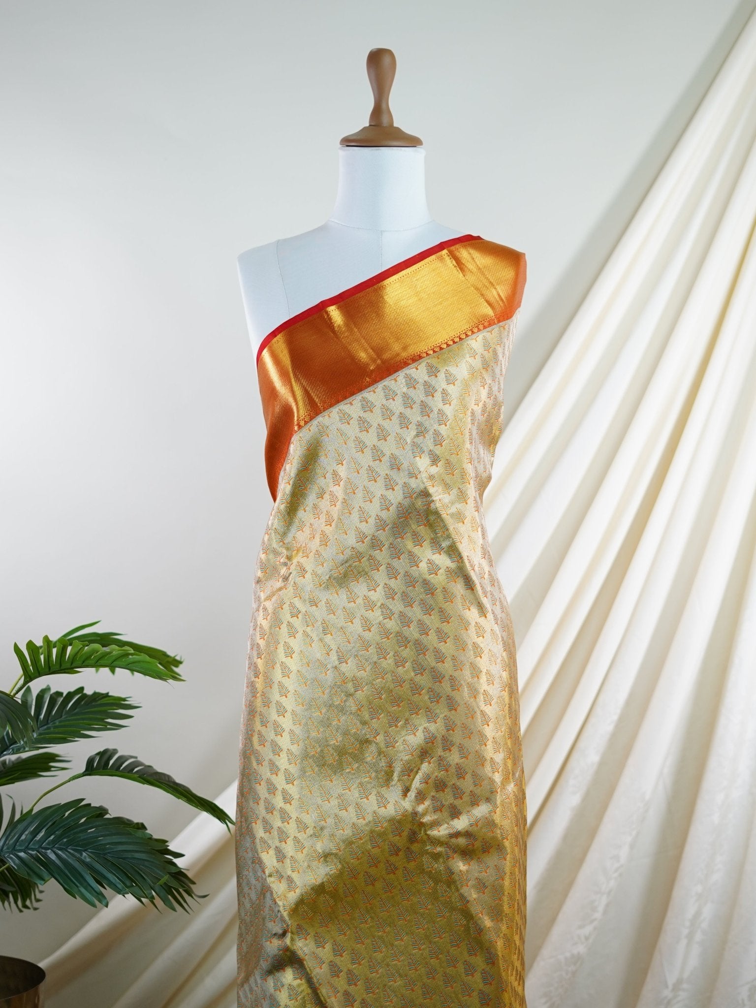 Kanchipuram Silk Orange 100% Pure Silk  - Manoranjitham Weaves - Handloom Store