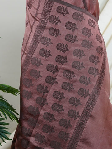 Chiniya Silk A masterpiece in 100% Pure chiniya Silk is a hidden treasure from varanasi that exudes regal charm. Perfect for the modern bride who cherishes tradition. Bhupalia - Manoranjitham Weaves - Handloom Store