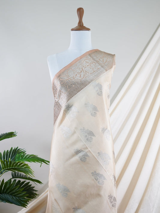 Venkatagiri Silk Cream 100% Pure Silk  - Manoranjitham Weaves - Handloom Store