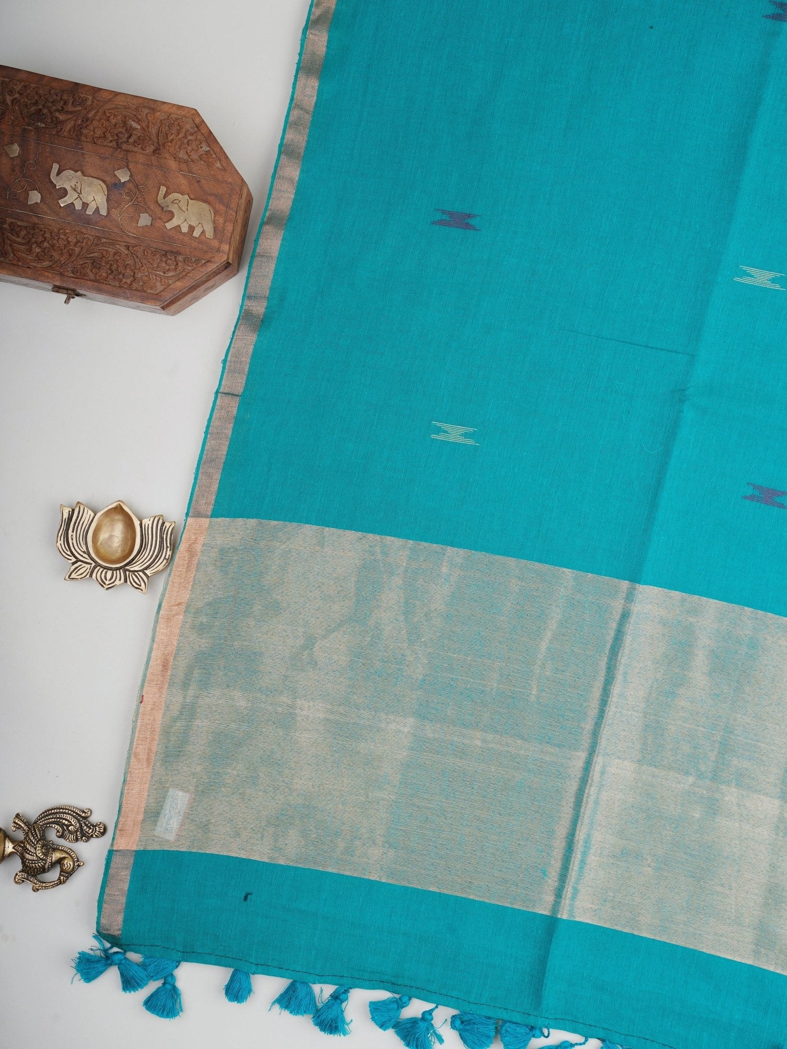 Cotton Maroon 100% Pure Cotton - Manoranjitham Weaves - Handloom Store