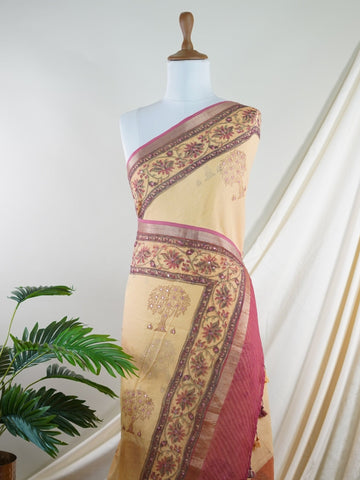 Kota A breezy Cotton Kota Doria saree adorned with delicate handblock prints and glistening mirror work—light as air, rich in tradition.br
Its translucent texture and airy drape make it perfect for summer gatherings and everyday grace.br
Every motif is stamped by hand, reflecting the charm of slow craft and timeless elegance.br
#HandloomCotton #KotaDoria #BlockPrintSaree #MirrorWork #Manoranjitham Darbar - Handloom Pure Silk Saree | Handwoven | Buttas - Manoranjitham Weaves - Handloom Store