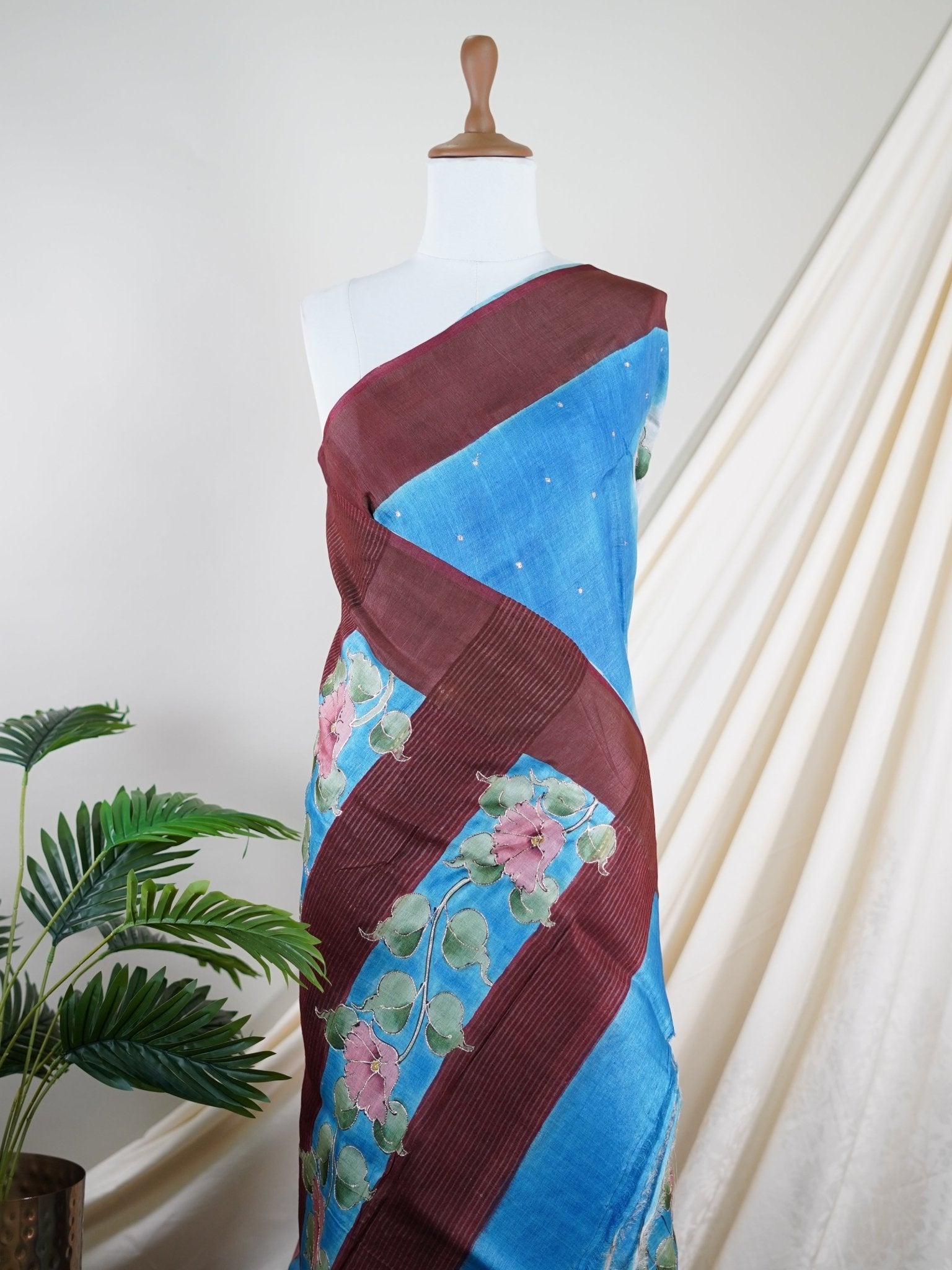 Tussars Blue 100% Pure Tussar - Manoranjitham Weaves - Handloom Store