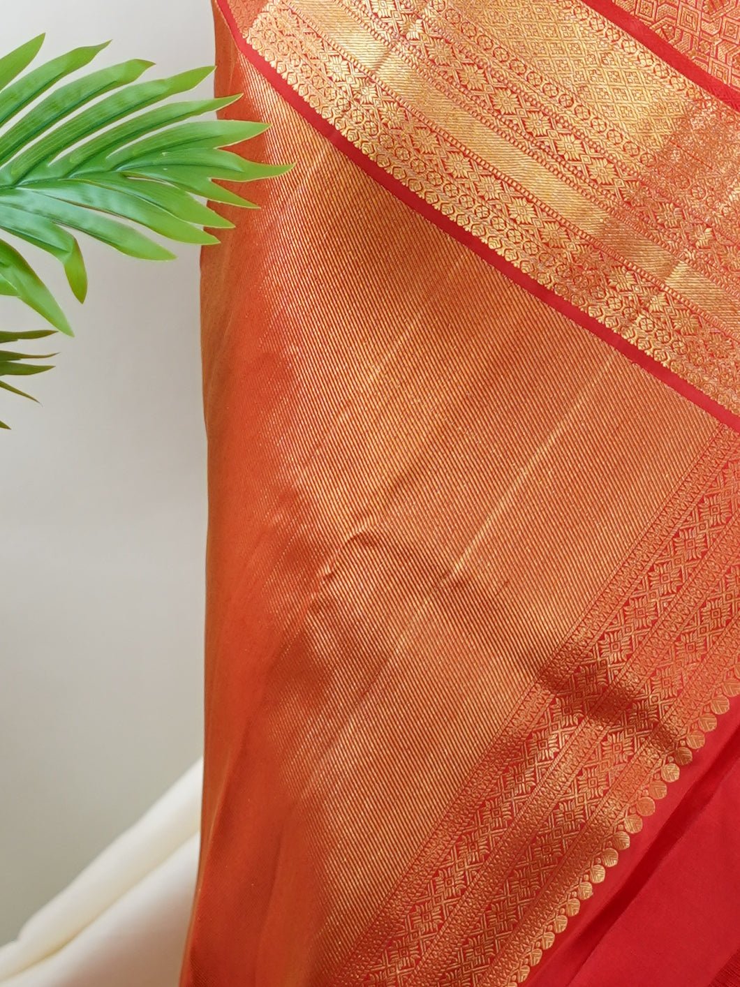 Kanchipuram Silk Red 100% Pure Silk  - Manoranjitham Weaves - Handloom Store