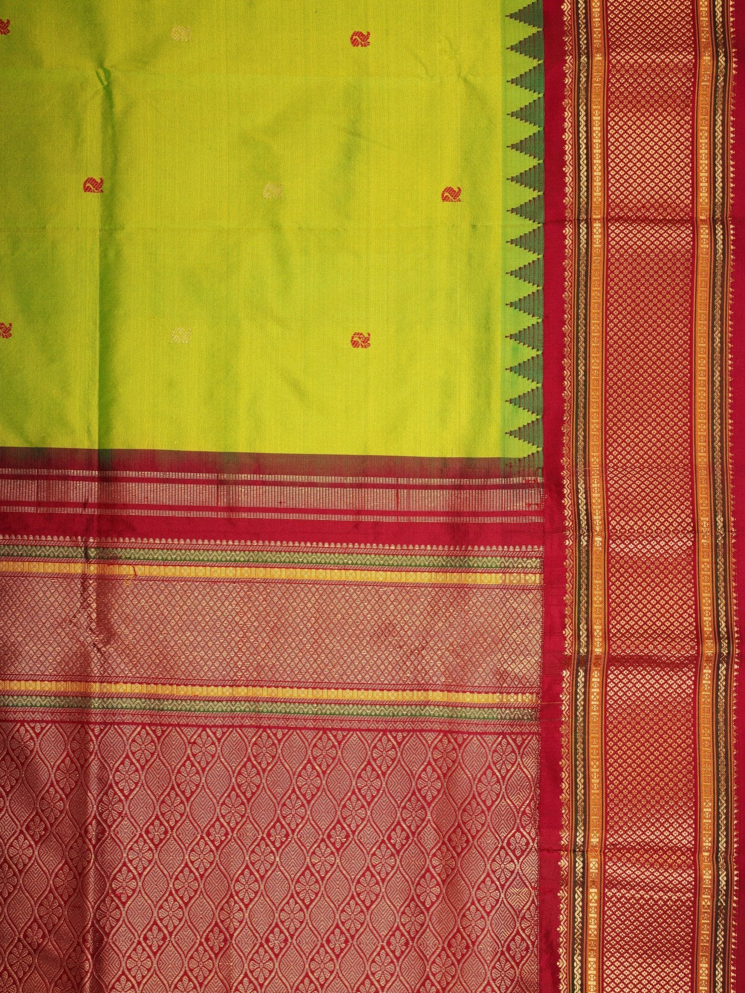 Narayanpet Parrot Green 100% Pure Silk  - Manoranjitham Weaves - Handloom Store