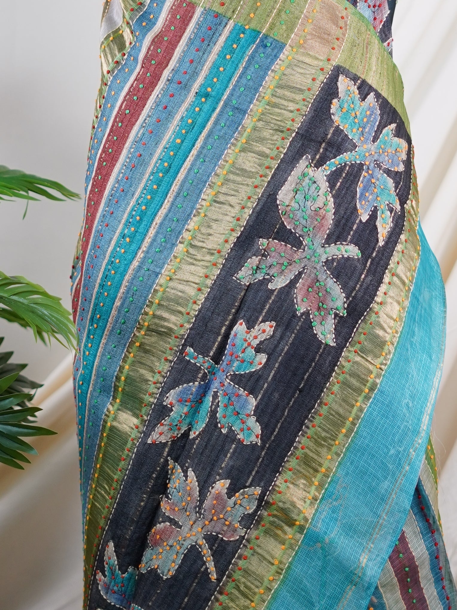 Tussars Cream Kota - Manoranjitham Weaves - Handloom Store