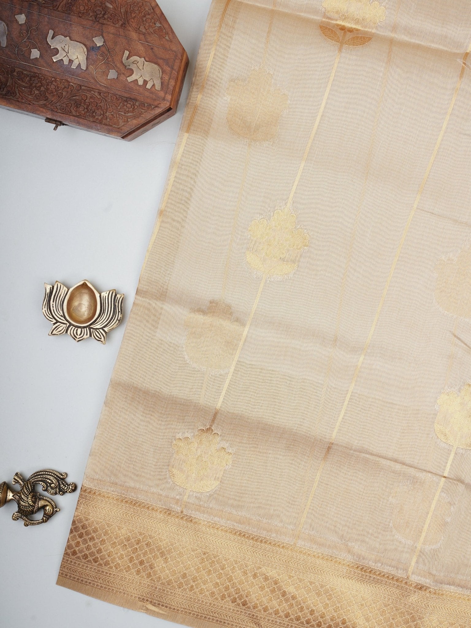 tissue Gold Kora Semi Tissue - Manoranjitham Weaves - Handloom Store