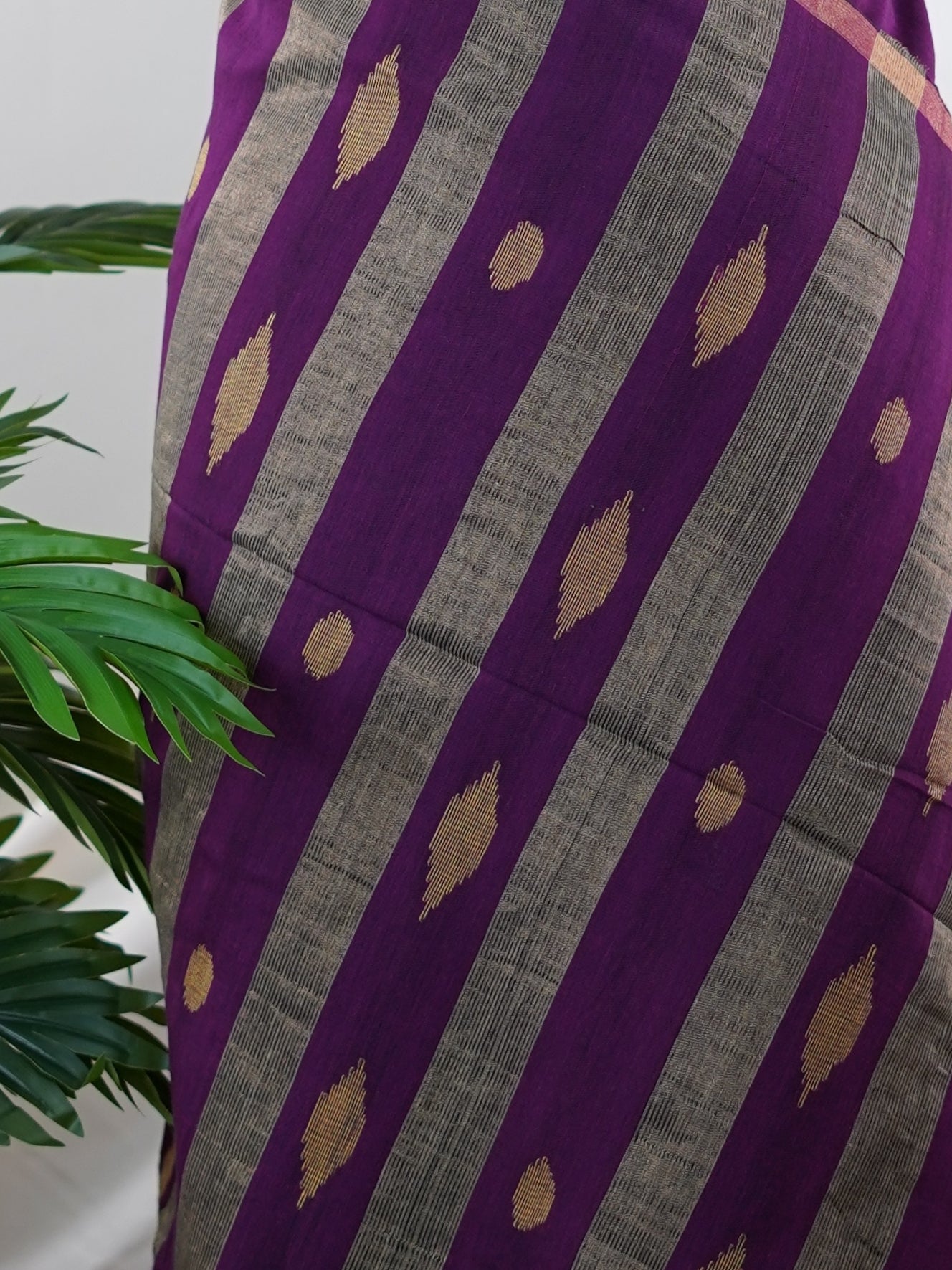 Cotton Maroon 100% Pure Cotton - Manoranjitham Weaves - Handloom Store