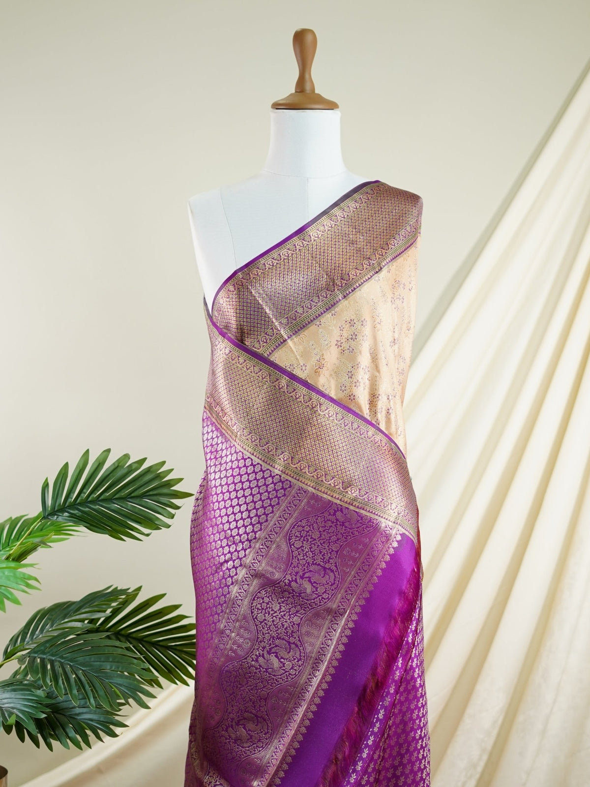 Kanchipuram Silk Peach 100% Pure Silk  - Manoranjitham Weaves - Handloom Store