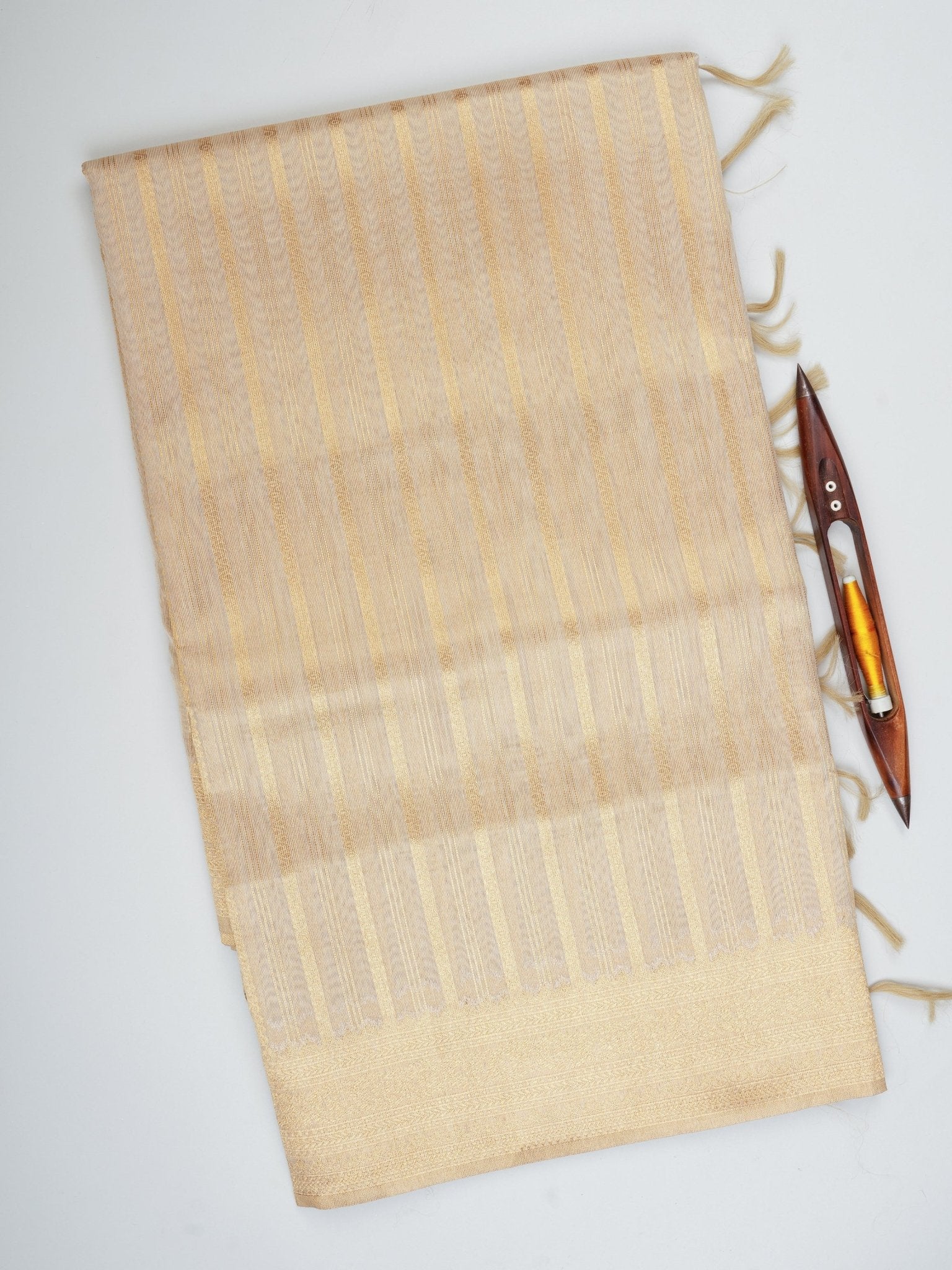 tissue Gold Kora Semi Tissue - Manoranjitham Weaves - Handloom Store