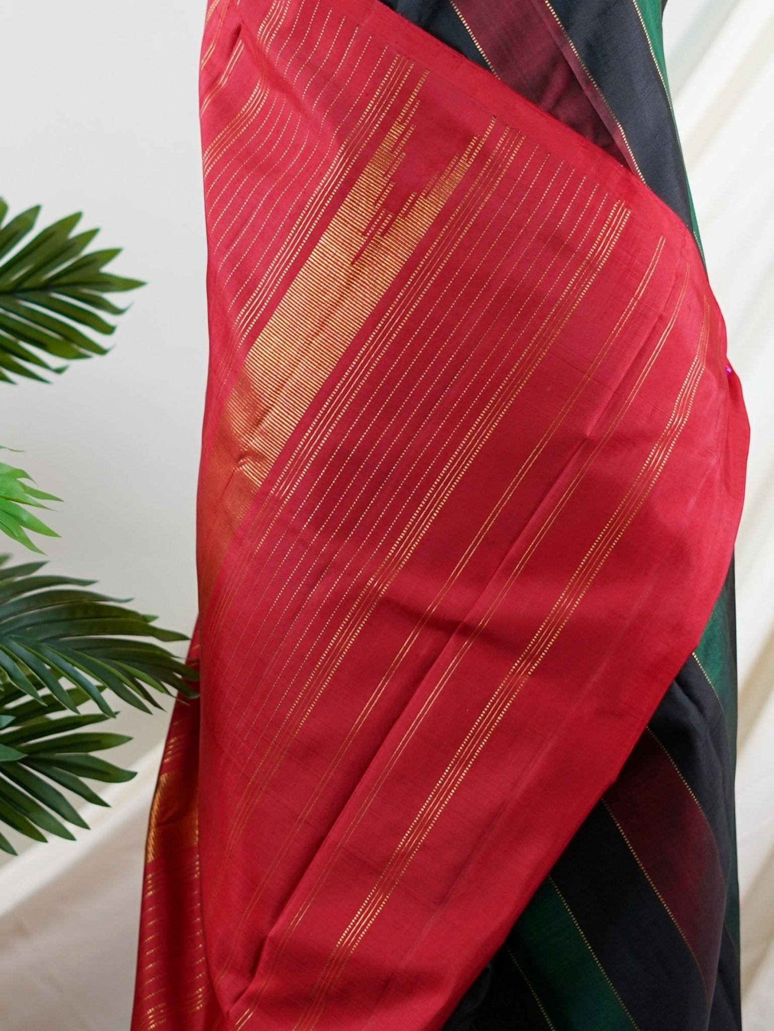 Kanchipuram Silk Red Black Green 100% Pure Silk  - Manoranjitham Weaves - Handloom Store
