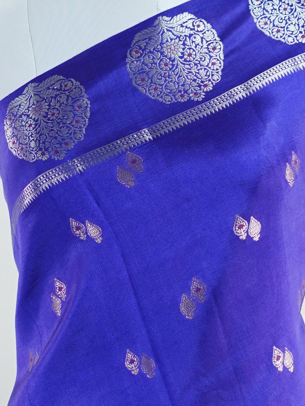 Katan Royal Blue 100% Pure Katan Soft Silk - Manoranjitham Weaves - Handloom Store