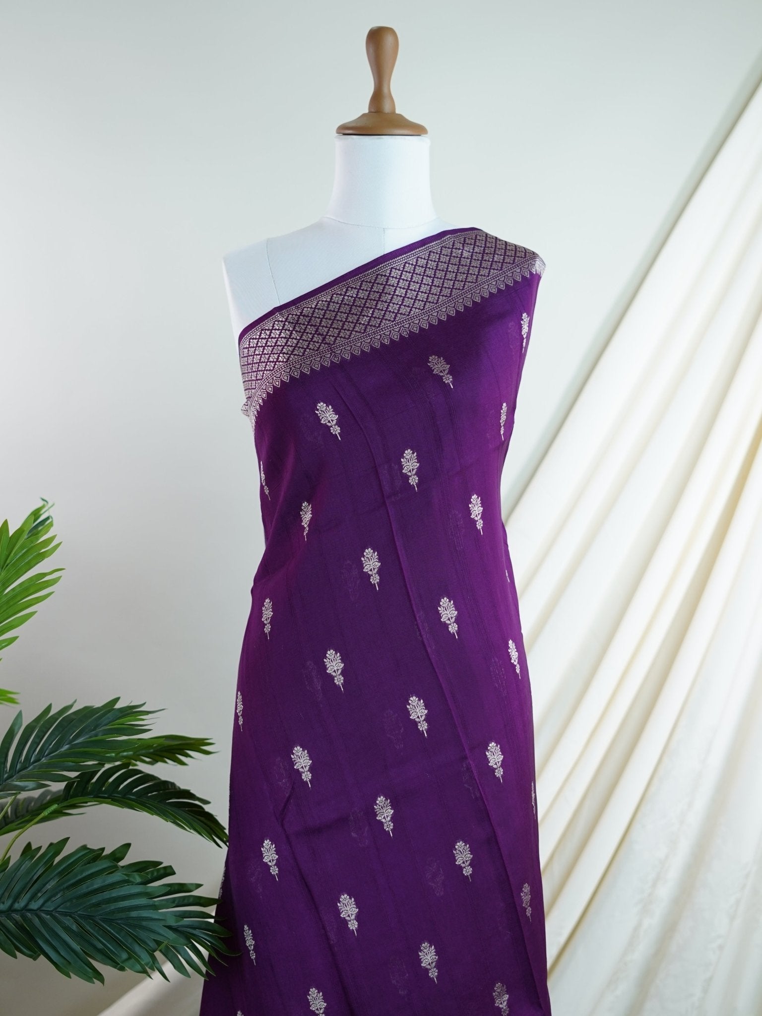 Georgette Magenta Pink Tussar Georgette - Manoranjitham Weaves - Handloom Store